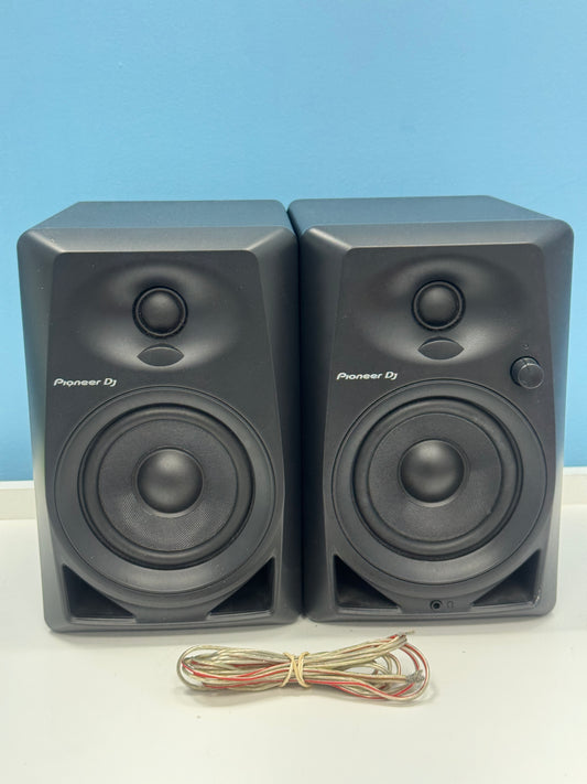 Pioneer DJ DM-40 Powered Studio Monitor Speakers – Pair – Tested - Free Shipping