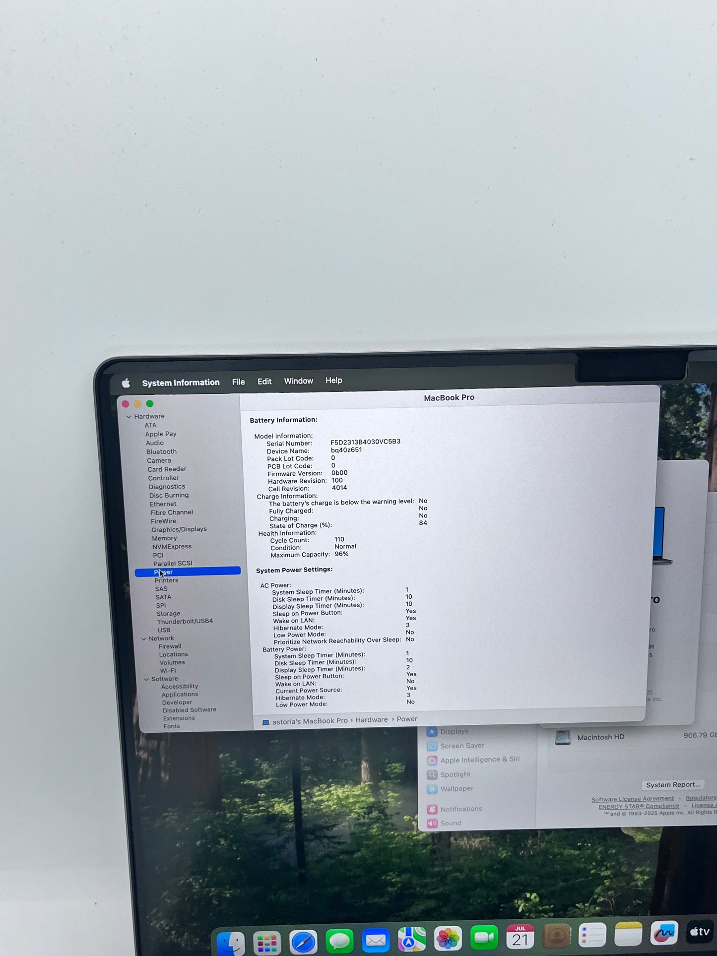 Apple MacBook Pro 16" A2485 - M1 Pro, 16GB RAM, 1TB SSD, Silver