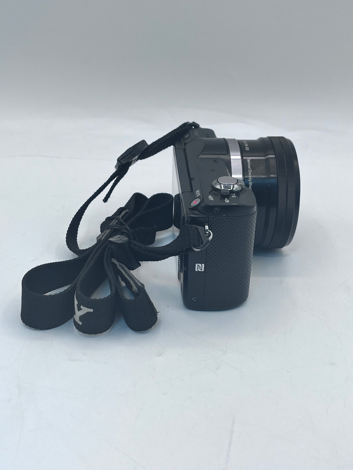Sony Alpha a5000 Mirrorless Digital Camera with 16-50mm OSS Lens - Black