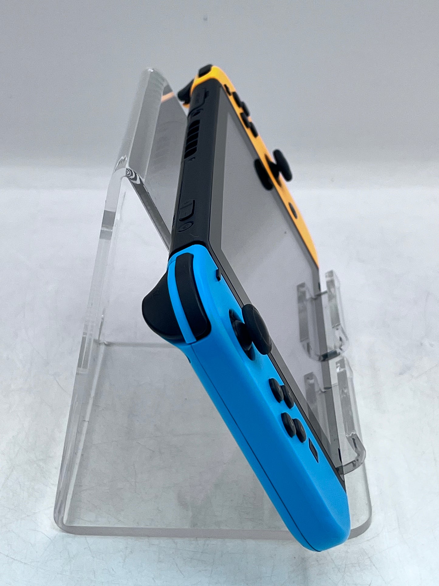 Nintendo Switch V2 Game Console  Black HAC-001(-01) with Blue/Red Joycon