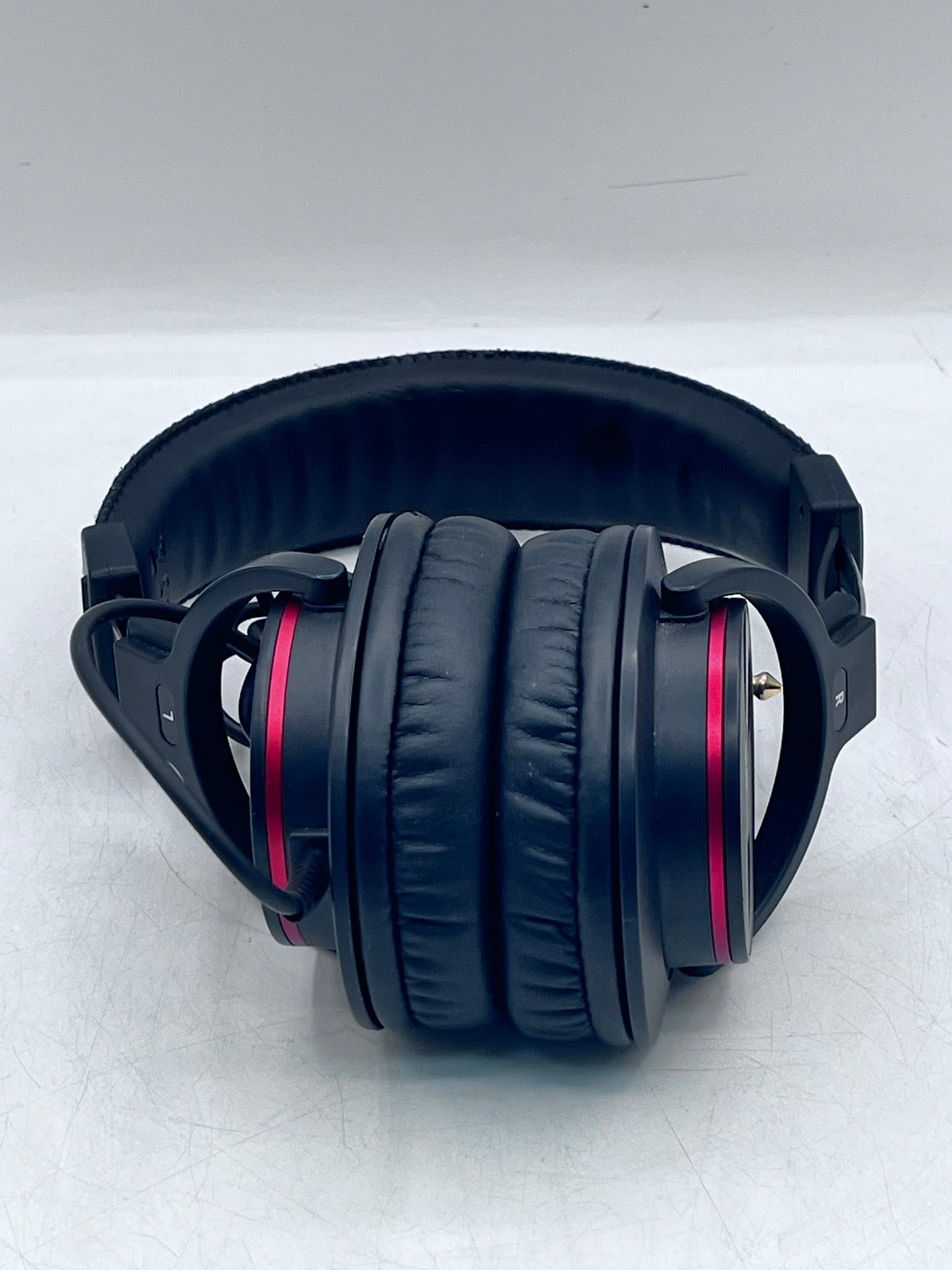 Scarlett Studio Bluetooth Headphones - Used - Black - Free Shipping & Returns