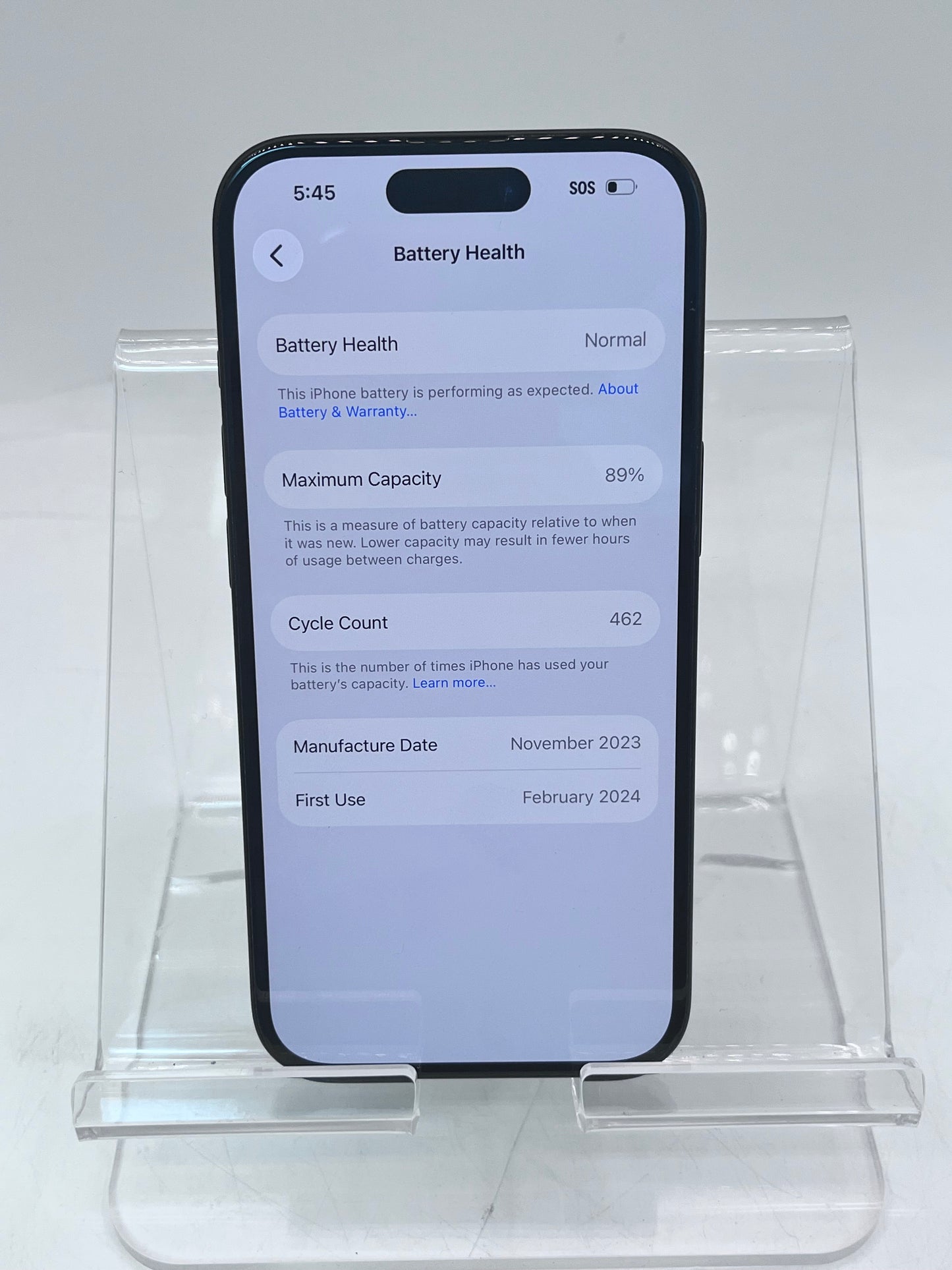 T-Mobile Apple iPhone 15 MTLV3LL/A A2846 6.1" 128GB - Black READ!
