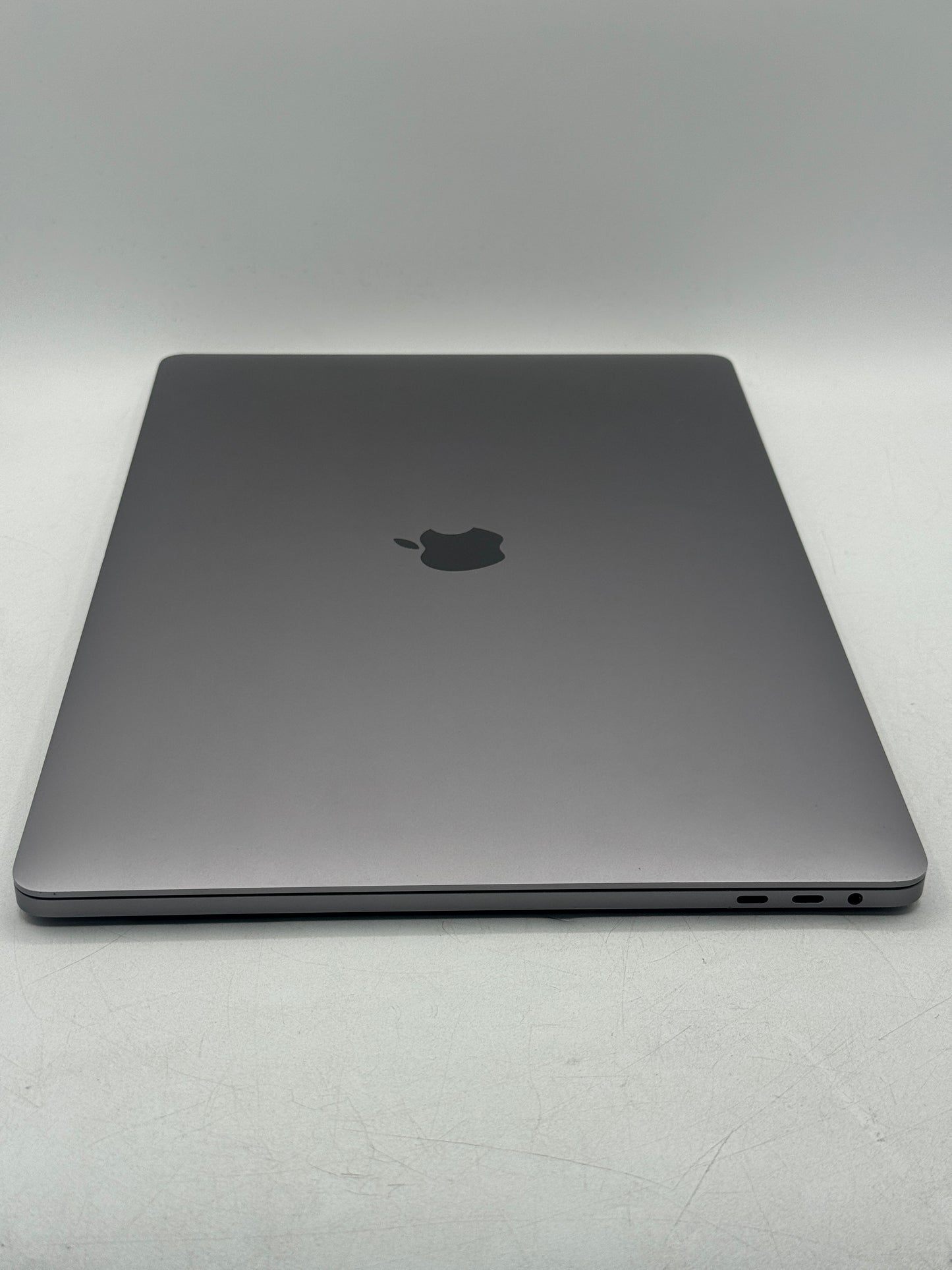 2019 Apple MacBook Pro 16" Core i9 16GB 1TB A2141 MVVM2LL/A Space Gray READ