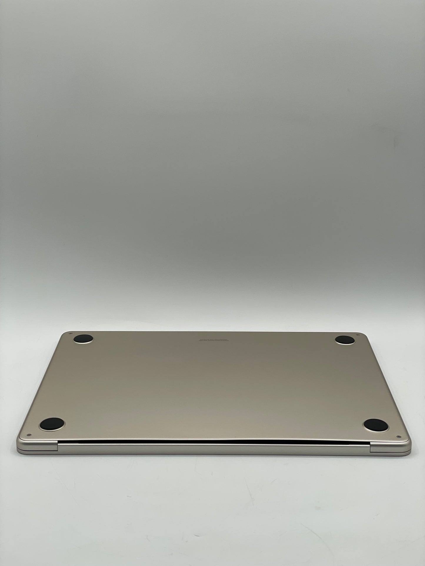 2022 Apple MacBook Air 13.6" M2 8C CPU 8C GPU 8GB 256GB A2681 Starlight