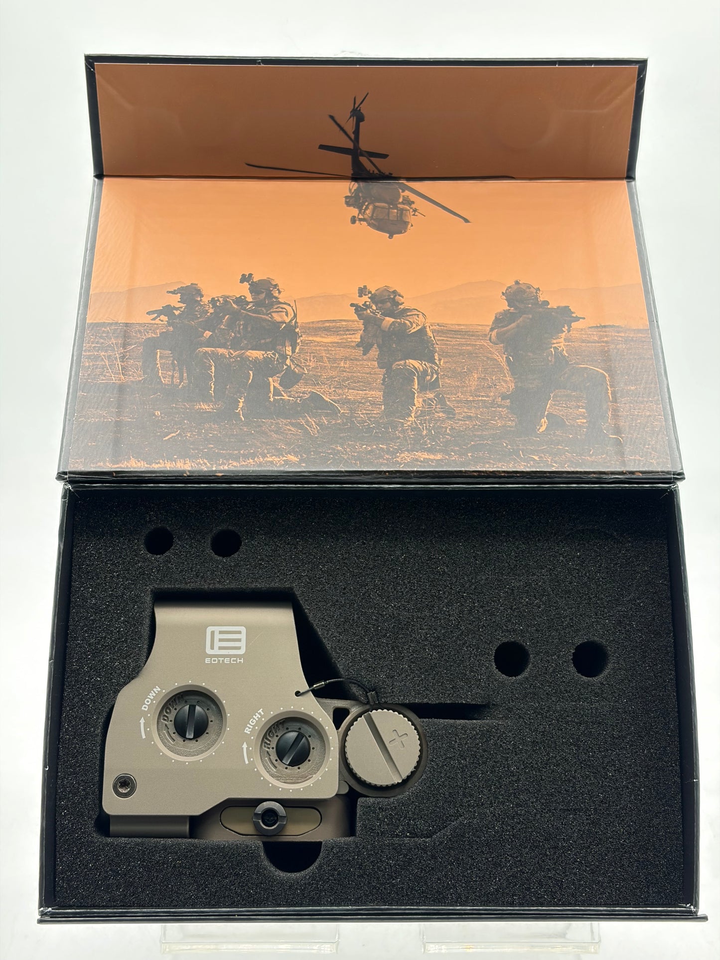 EOTech Holographic Sight 68 MOA Ring (2) 1 MOA Dots QD Lever EXPS3-2TAN