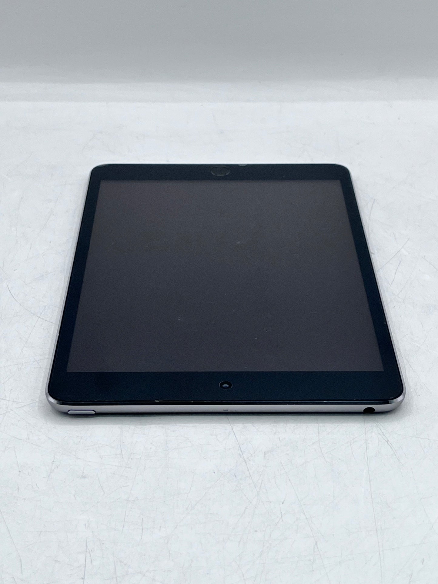 Apple iPad mini 3 7.9 in A1599 16 GB MGNR2LL/A   - Silver
