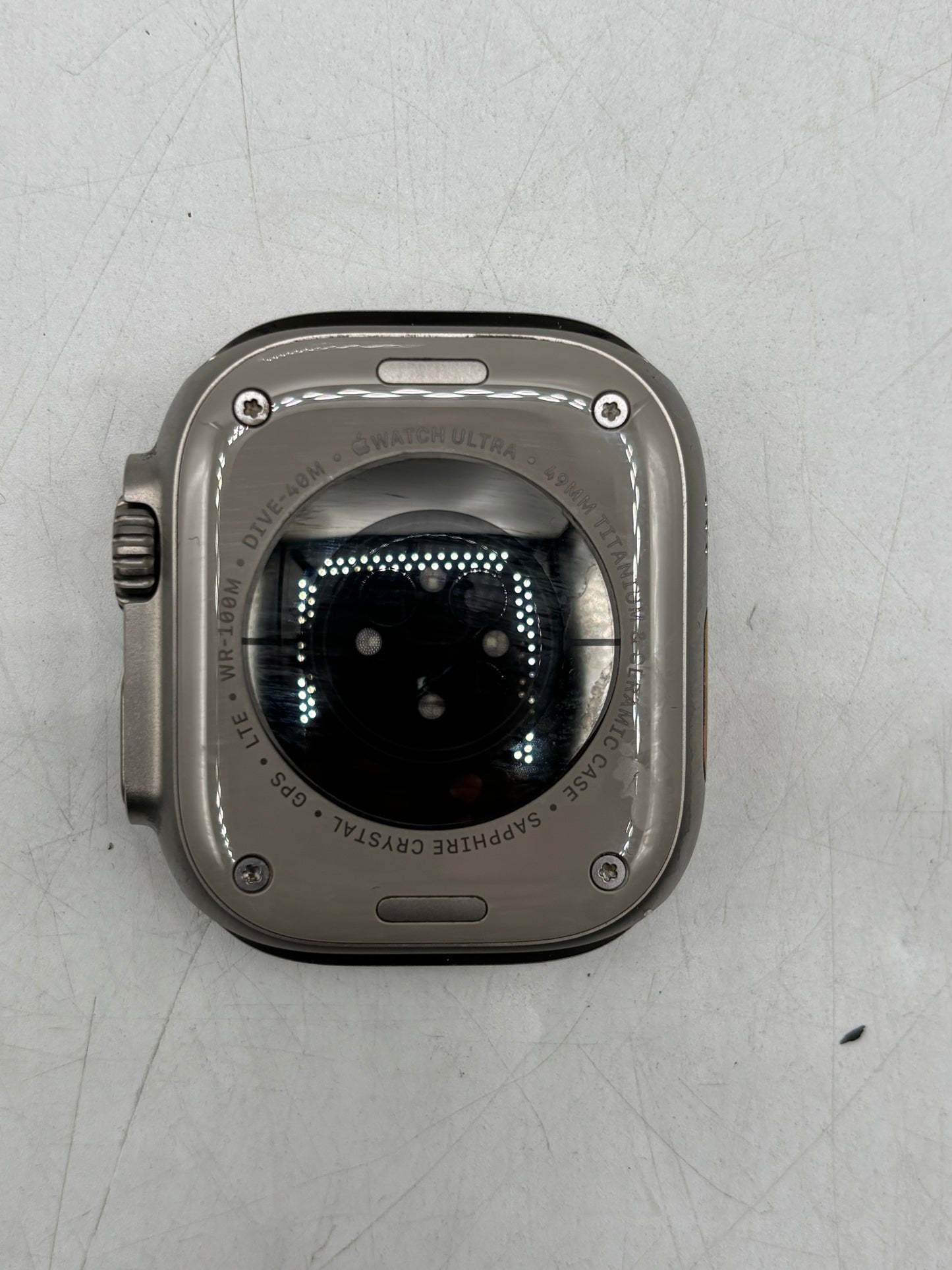 Unlocked Apple Watch Ultra 2 A2986 49mm GPS + Cellular Titanium 99% Battery READ!