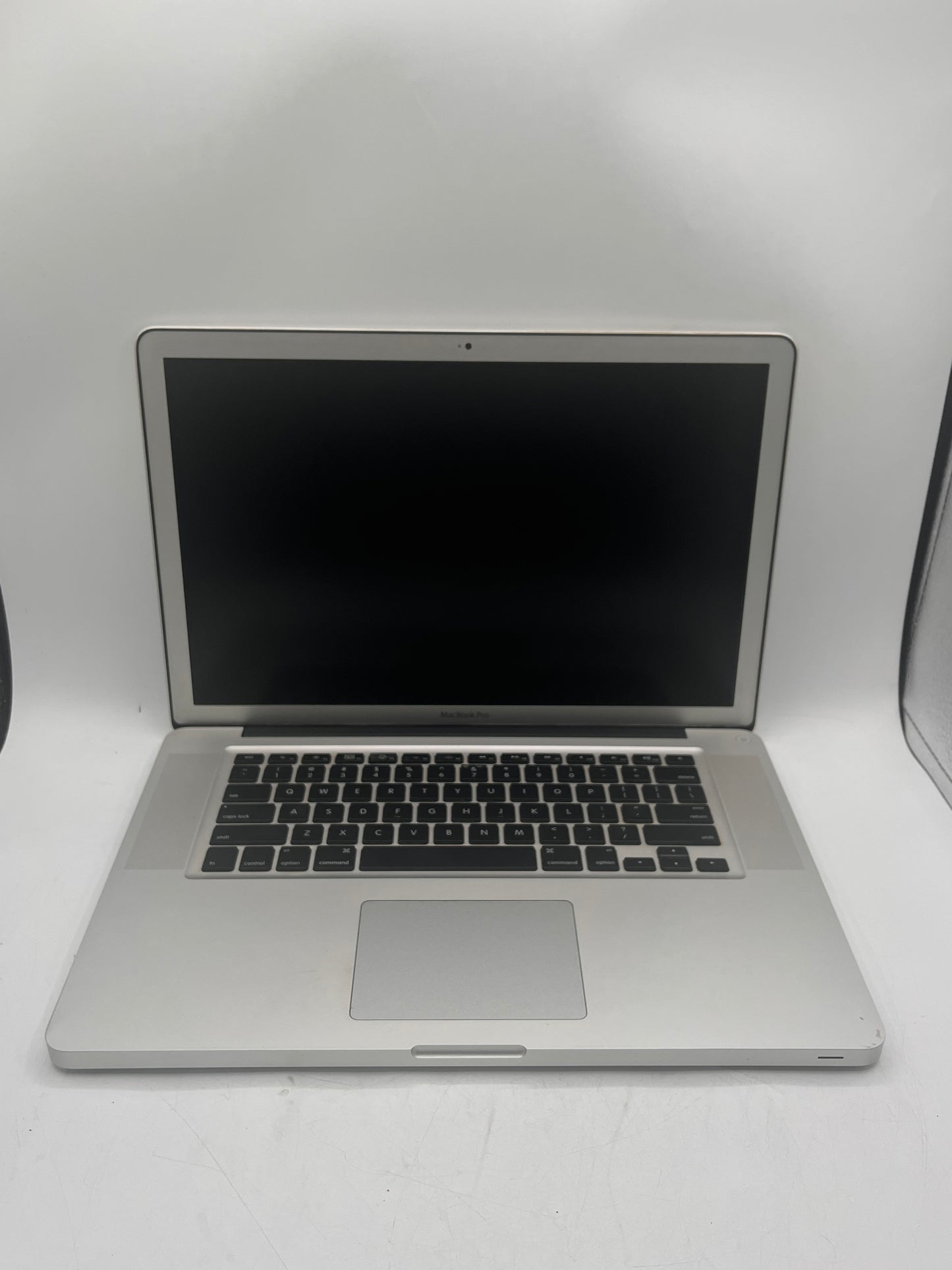 Apple MacBook Pro 15" A1286 2011 Laptop 8GB 256GB Silver NO OS