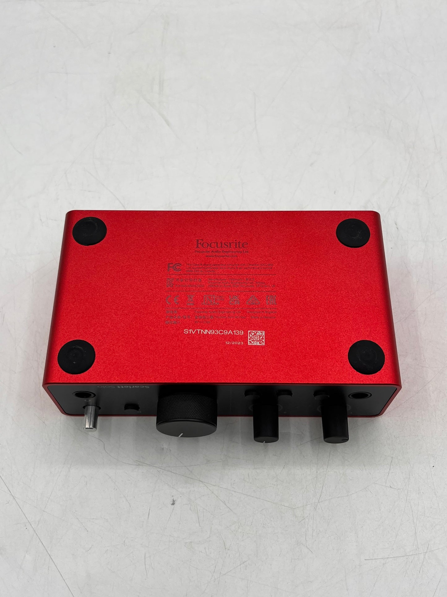Focusrite Scarlett 2i2 USB-C Audio Interface 4th Generation - Red