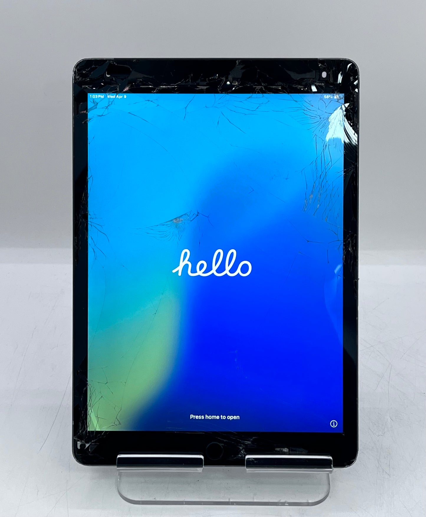 Apple iPad (9th Gen) A2603 - Space Gray - Broken - Cellular - 64GB