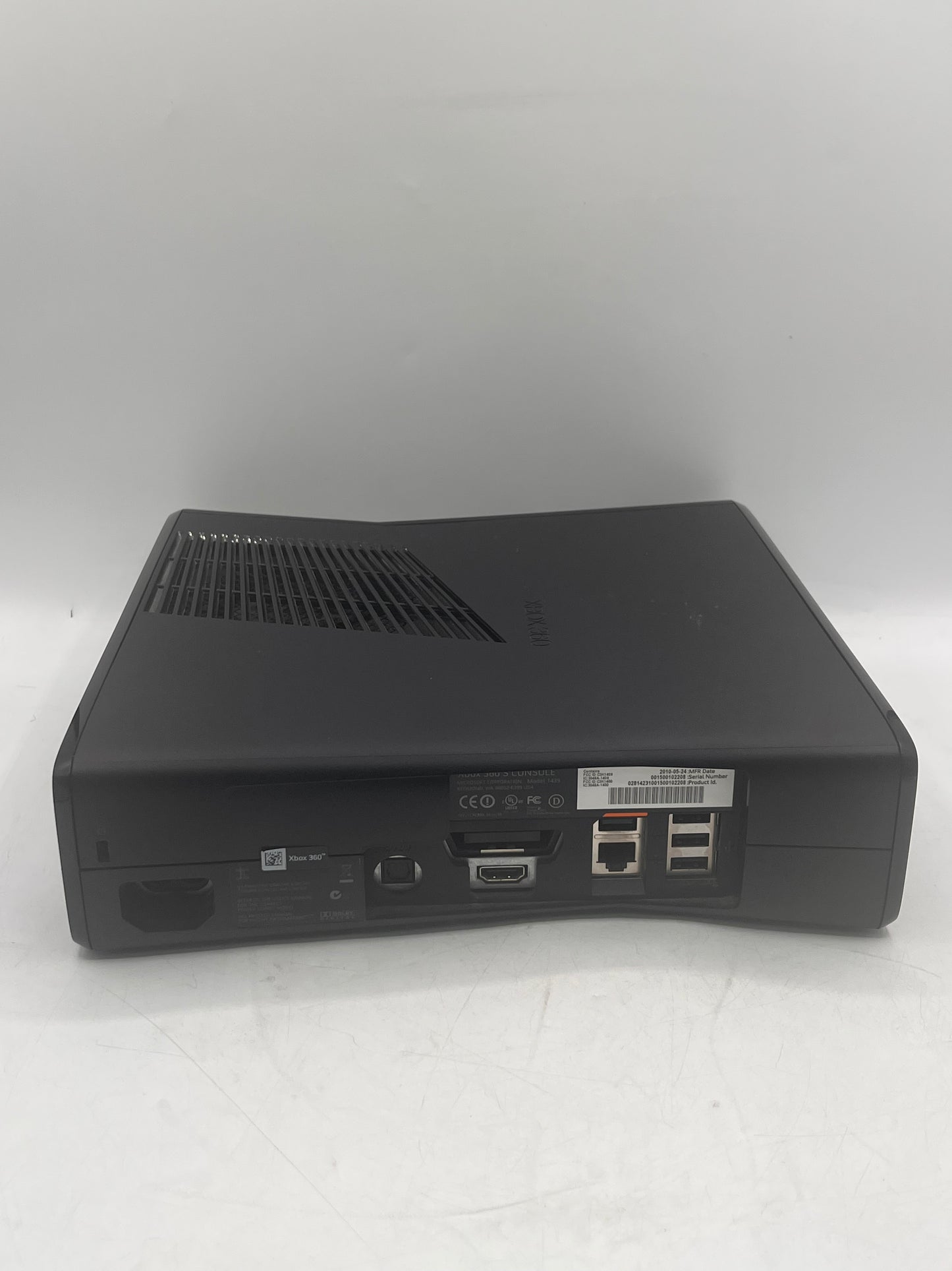 Microsoft Xbox 360 S (1439) 2010 Video Game System Black 250GB Console