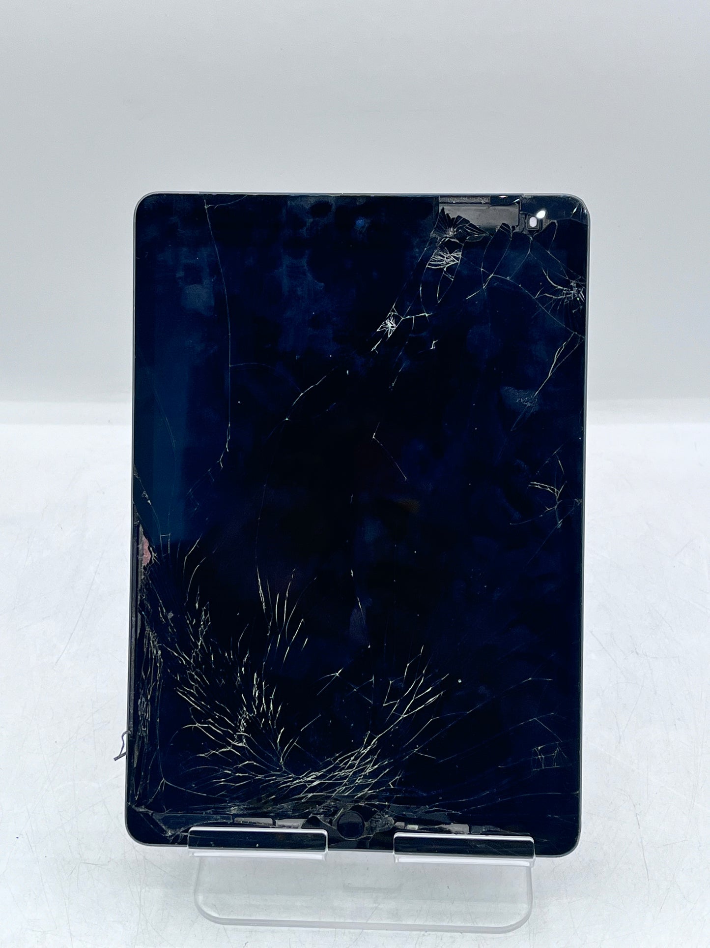 Apple iPad (9th Gen) 64GB A2603 MK663LL/A 2021  - Space Gray