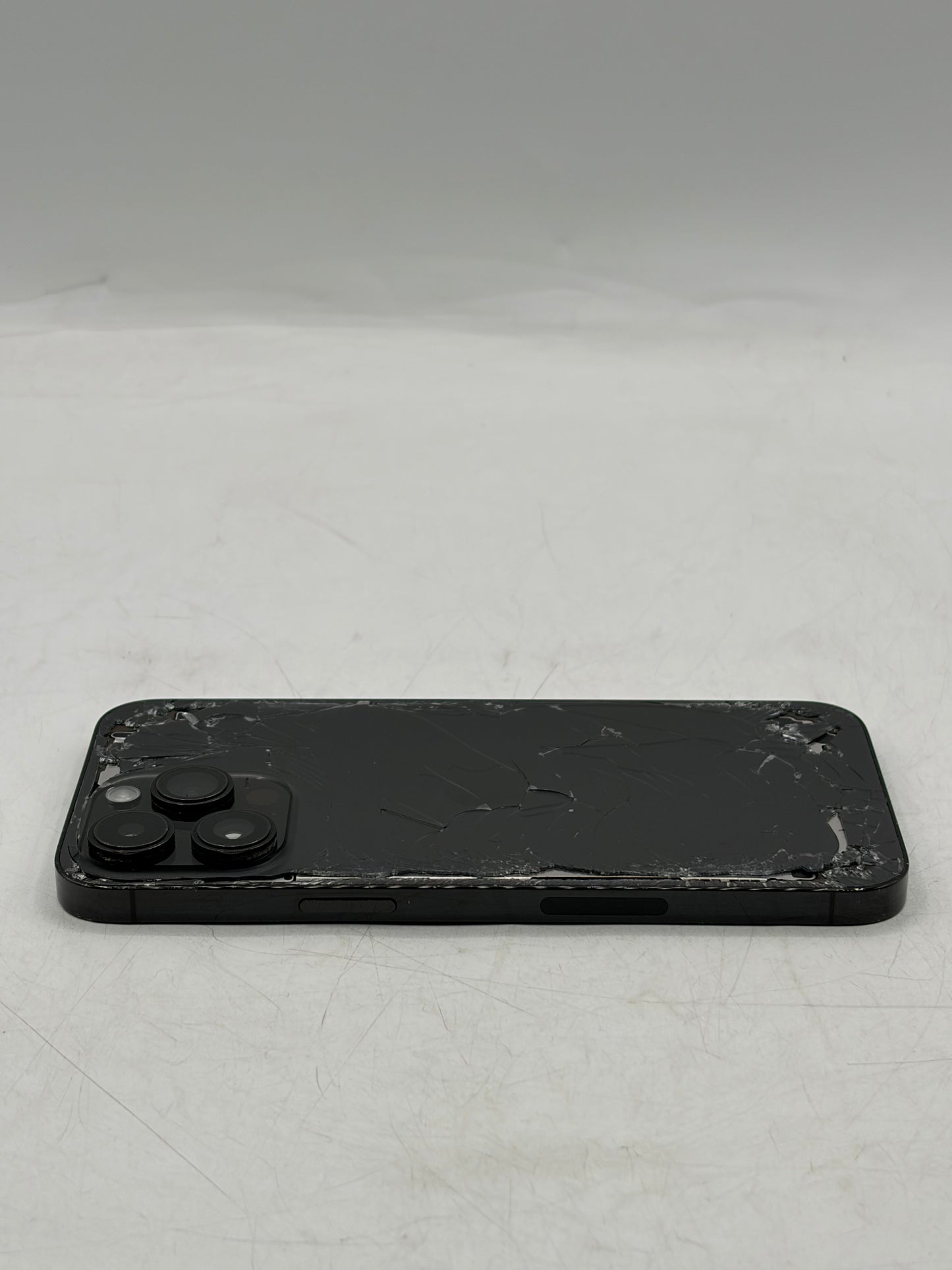 Unlocked Apple iPhone 14 Pro Max 128GB A2651 MQ8N3LL/A Black CRACKED BACK