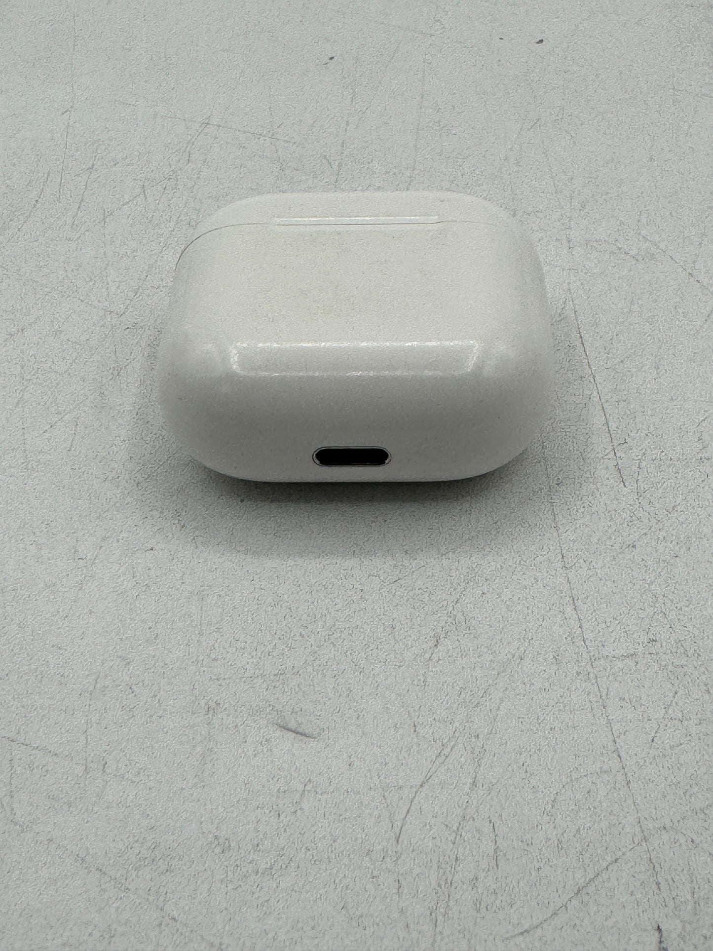 AirPods 4th Gen with MagSafe Charging Case A3058 MXP63LL/A Free Shipping