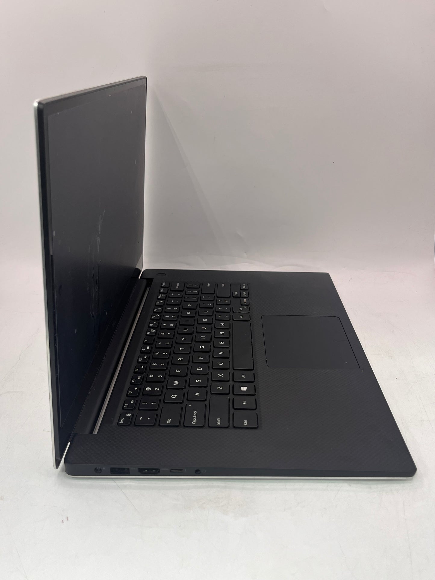 Dell Precision 5540 14-inch Core i7 Laptop 16GB 512GB Silver