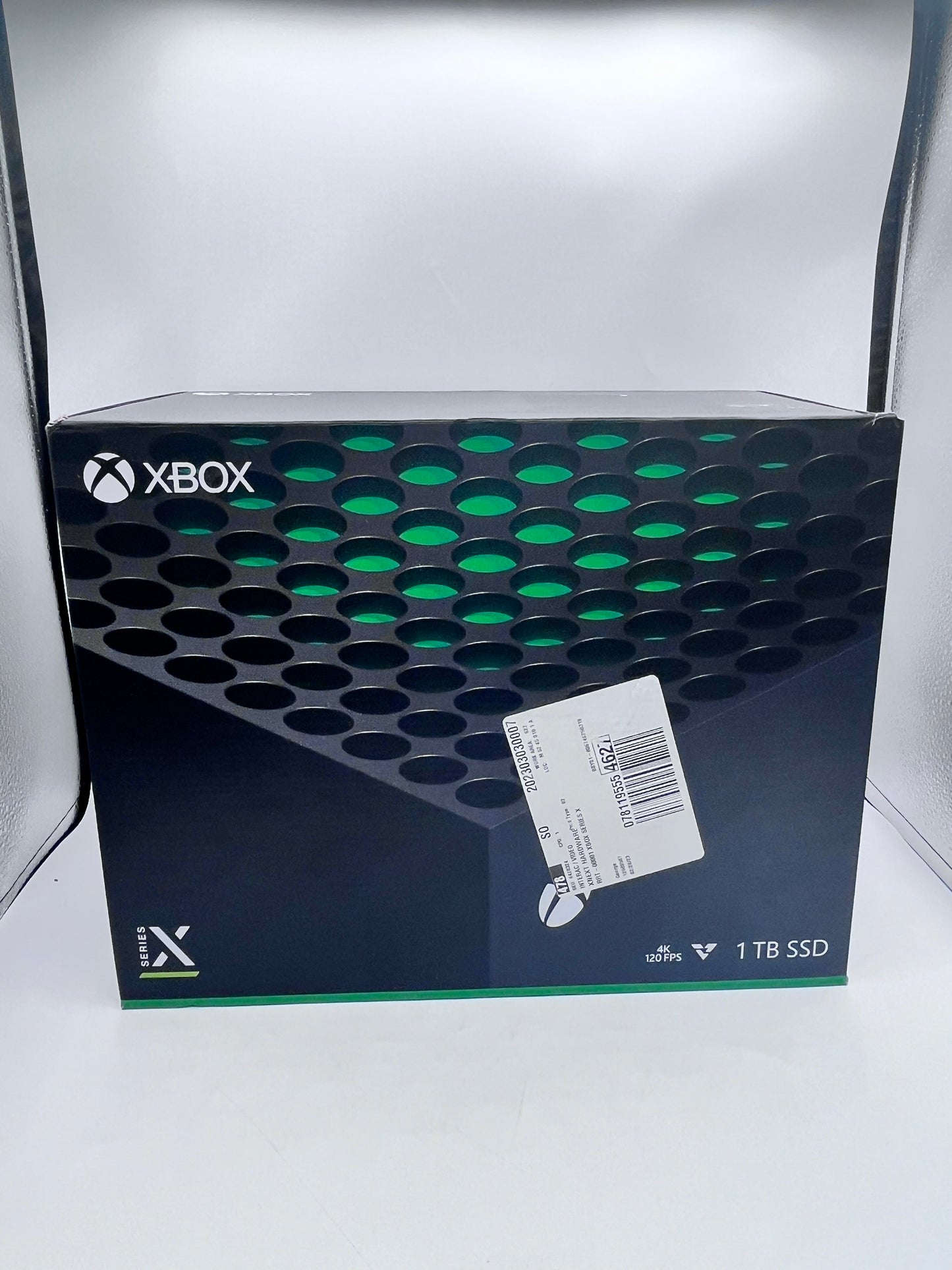 Microsoft Xbox Series X 1TB 2020 Model 1882 with Controller - Black