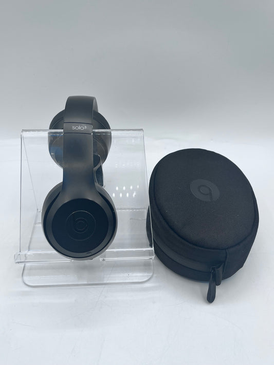 Beats Solo 3 Headphones with Carrying Case - Black
