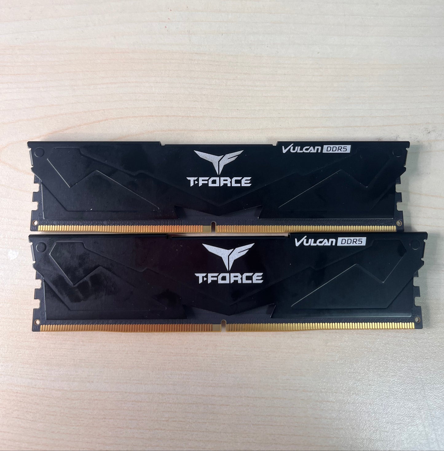 T-FORCE VULCAN DDR5 Computer Parts - Black