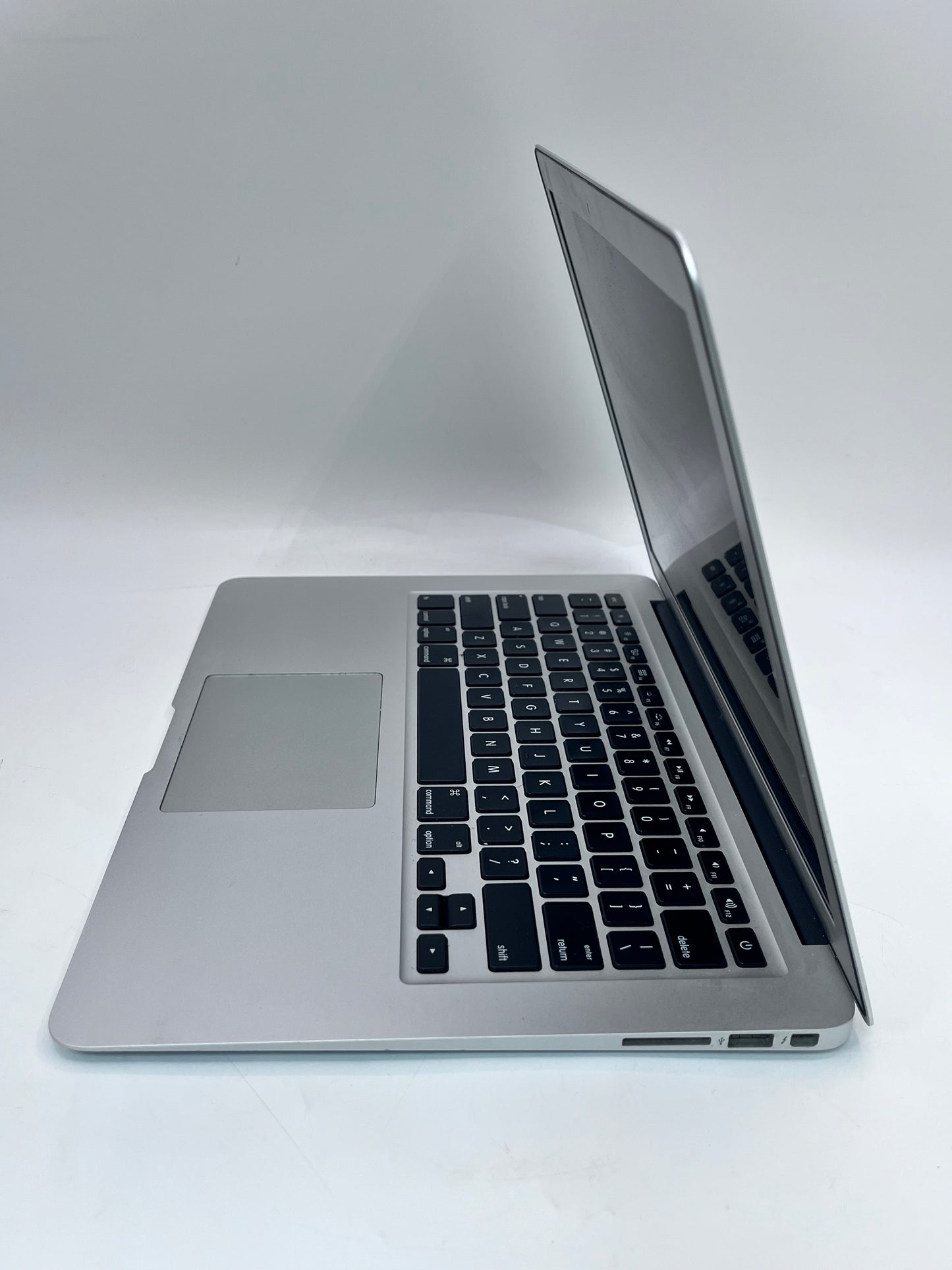 Apple MacBook Air 13" A1466 2017 Core i5 8GB 128GB - Silver READ