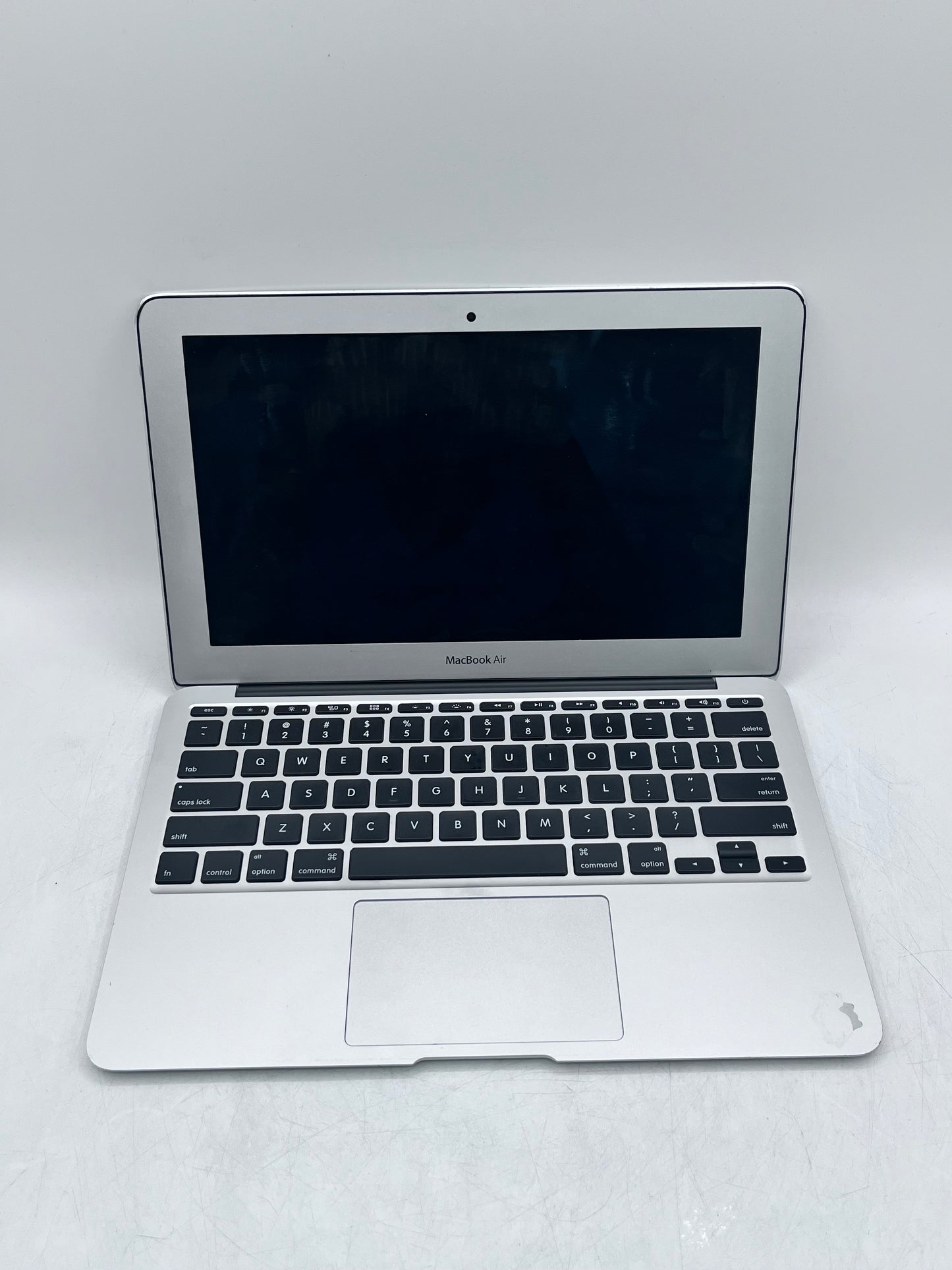 Apple MacBook Air A1465 Mid 2013 11.6"  Core i5 1.4GHz 4GB 128GB - Silver