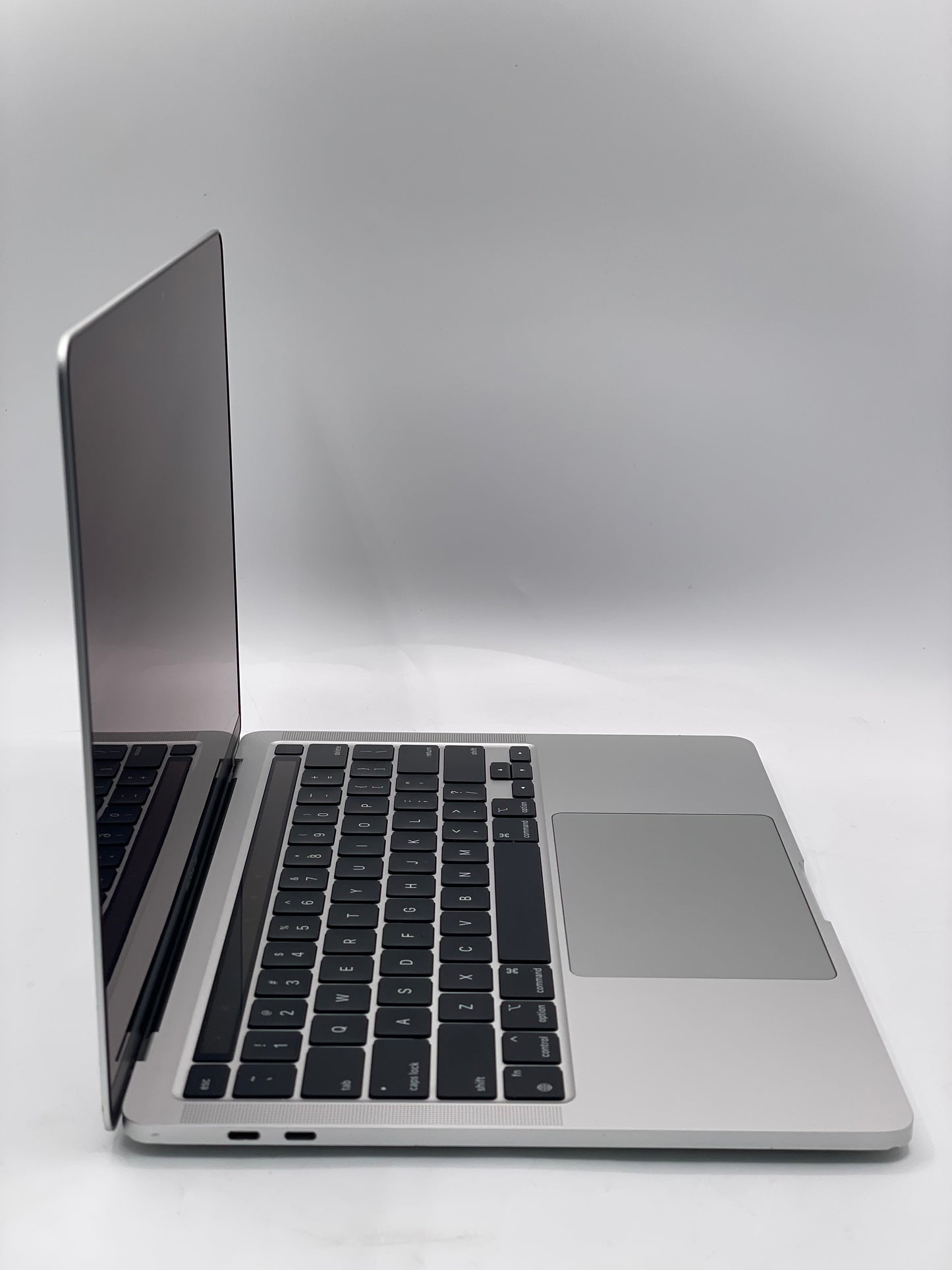 2020 Apple MacBook Pro 13.3" M1 8C 8GB 256GB A2338 REMOTELY MANAGED