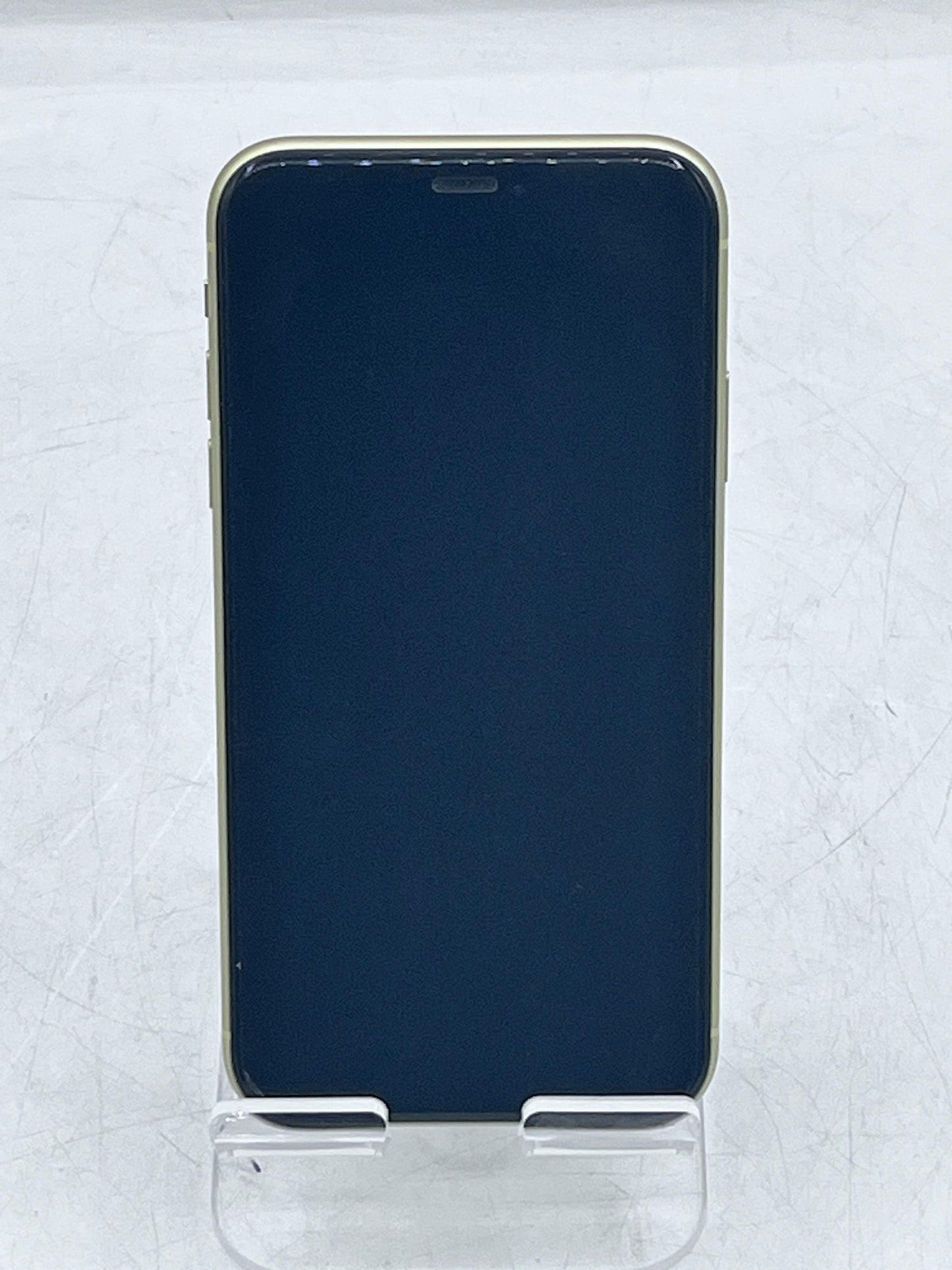 Unlocked Apple iPhone 11 64GB A2111 MWHW2LL/A - Yellow READ