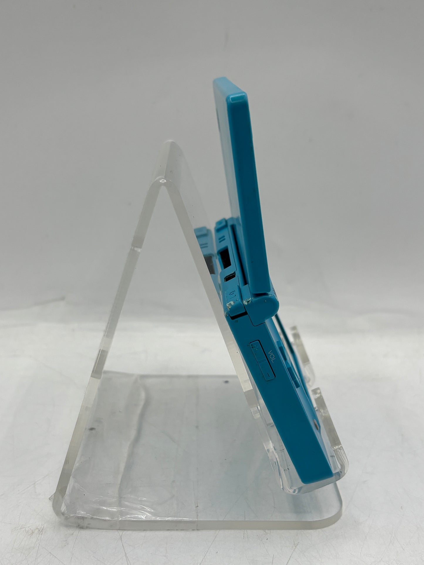Nintendo DSi TWL-001 2008 Handheld Console, Blue (FOR PARTS)