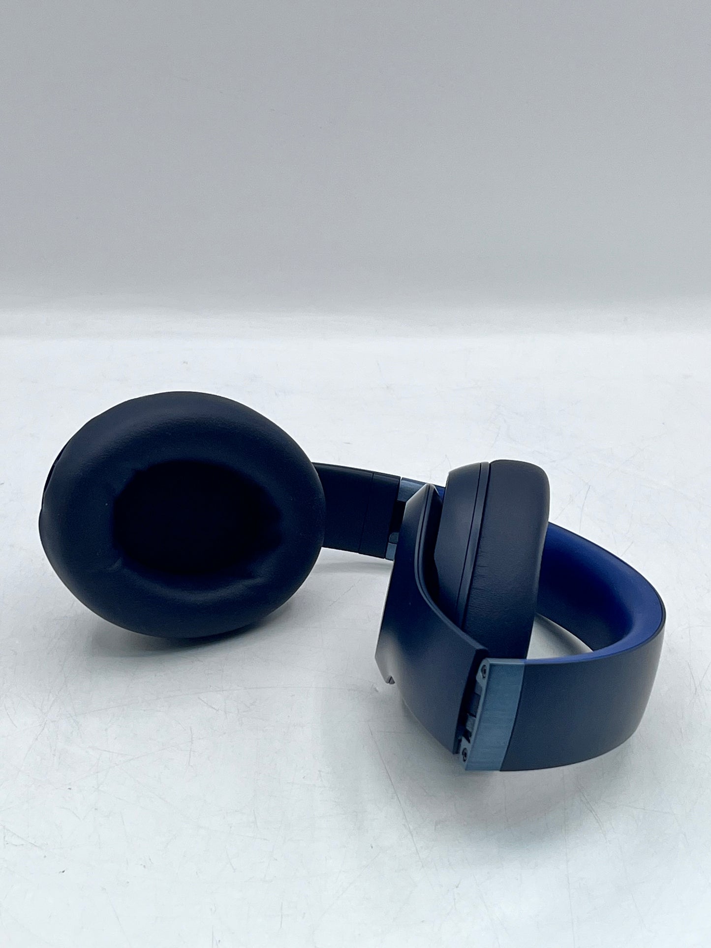 Beats Studio Pro Wireless On-ear Bluetooth Headphones - A2924 MQTQ3LL/A - Navy