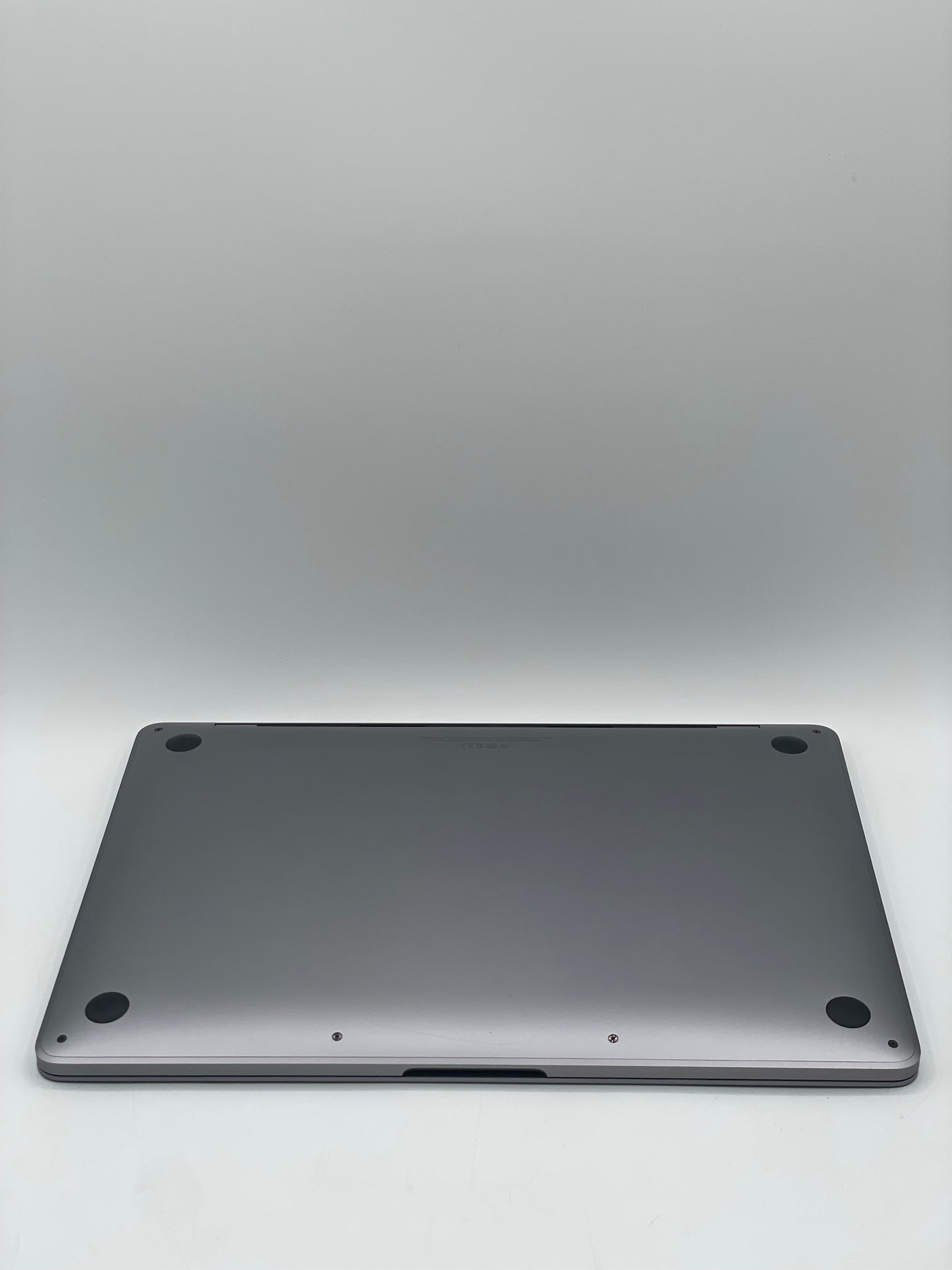 2020 Apple MacBook Pro 13.3" A2338 MYD82LL/A 8C M1 8C GPU 8GB 256GB Space Gray