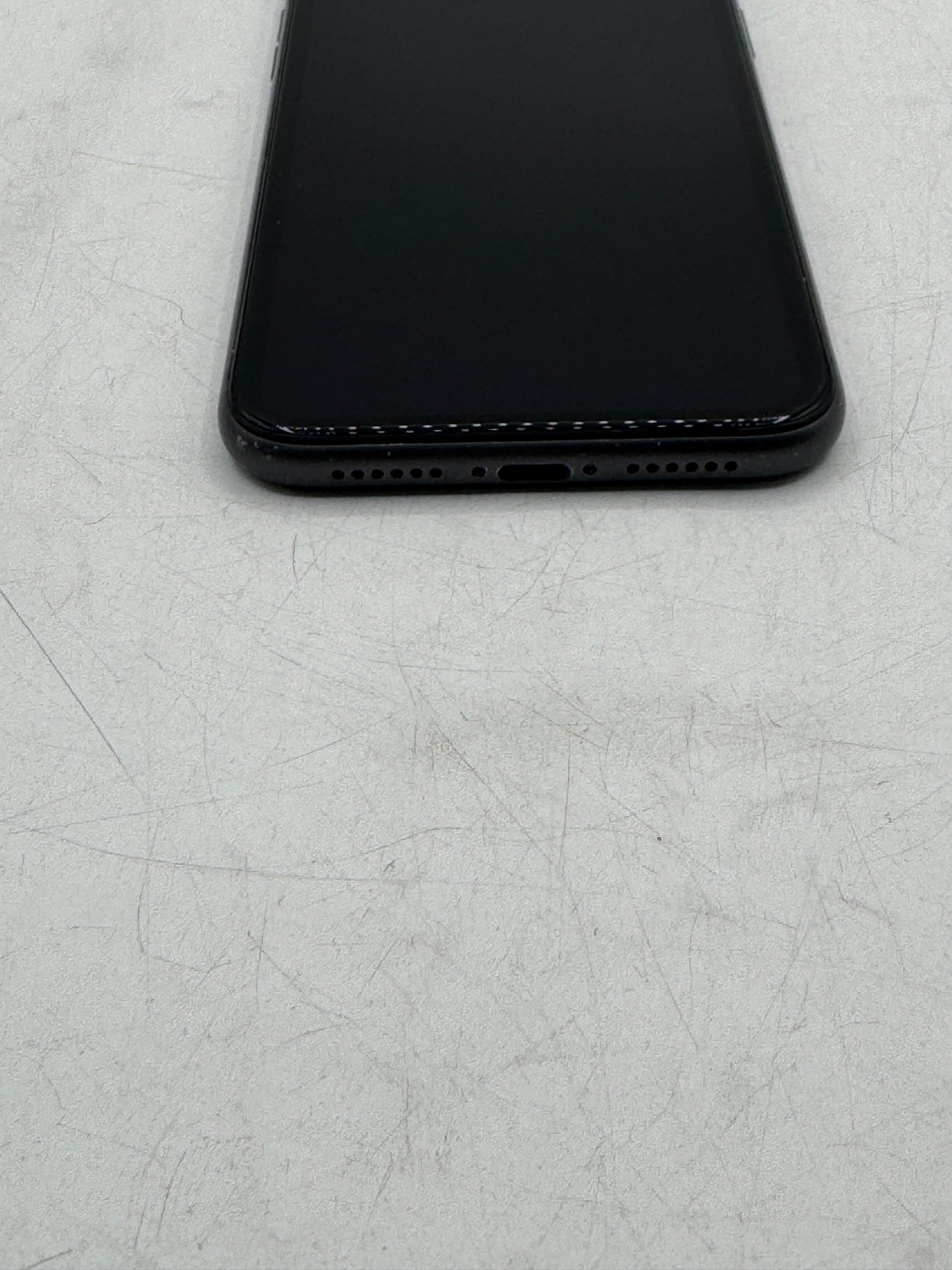 T-Mobile Apple iPhone 11 64GB A2111 MWJE2LL/A Free Shipping