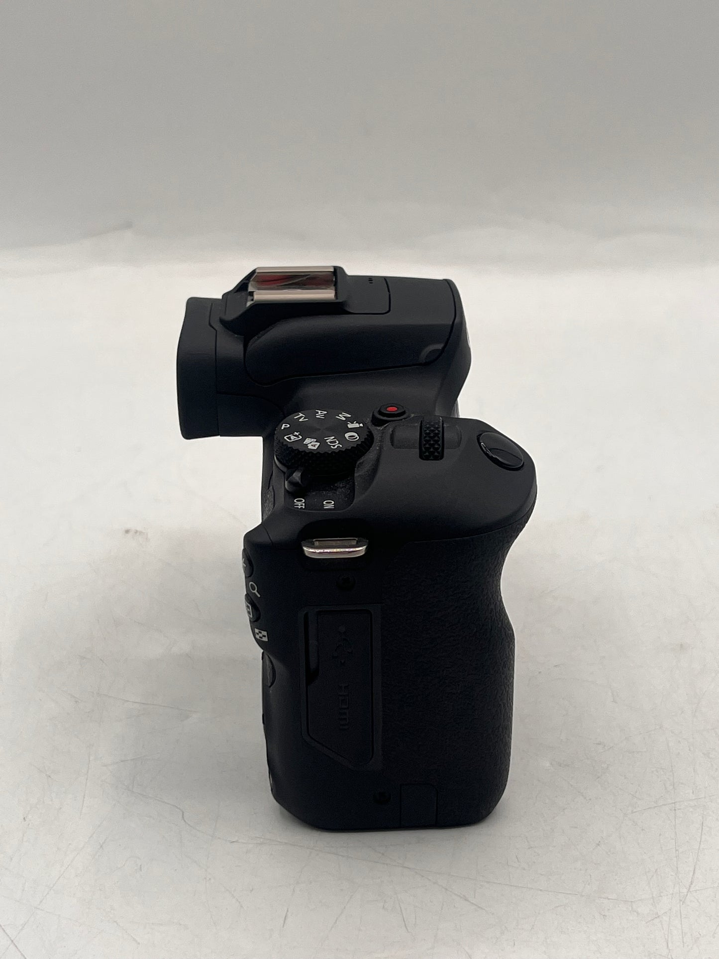 Canon EOS R100 Film Camera with RF-S 18-45mm F4.5-6.3 IS STM Black