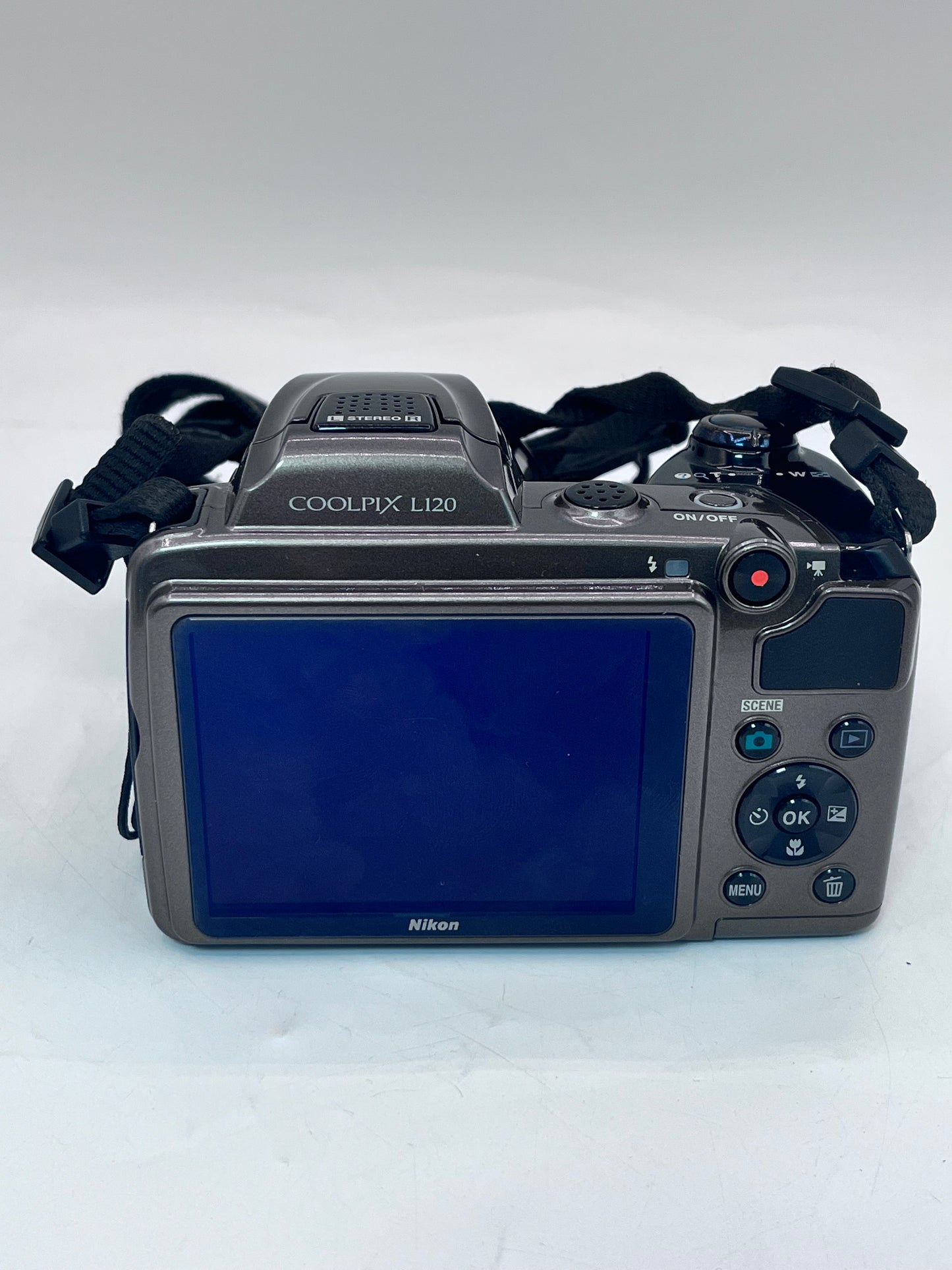 Nikon Coolpix L120 Digital Camera Bundle 14.1 mp 21x Zoom with Bag Free Shipping