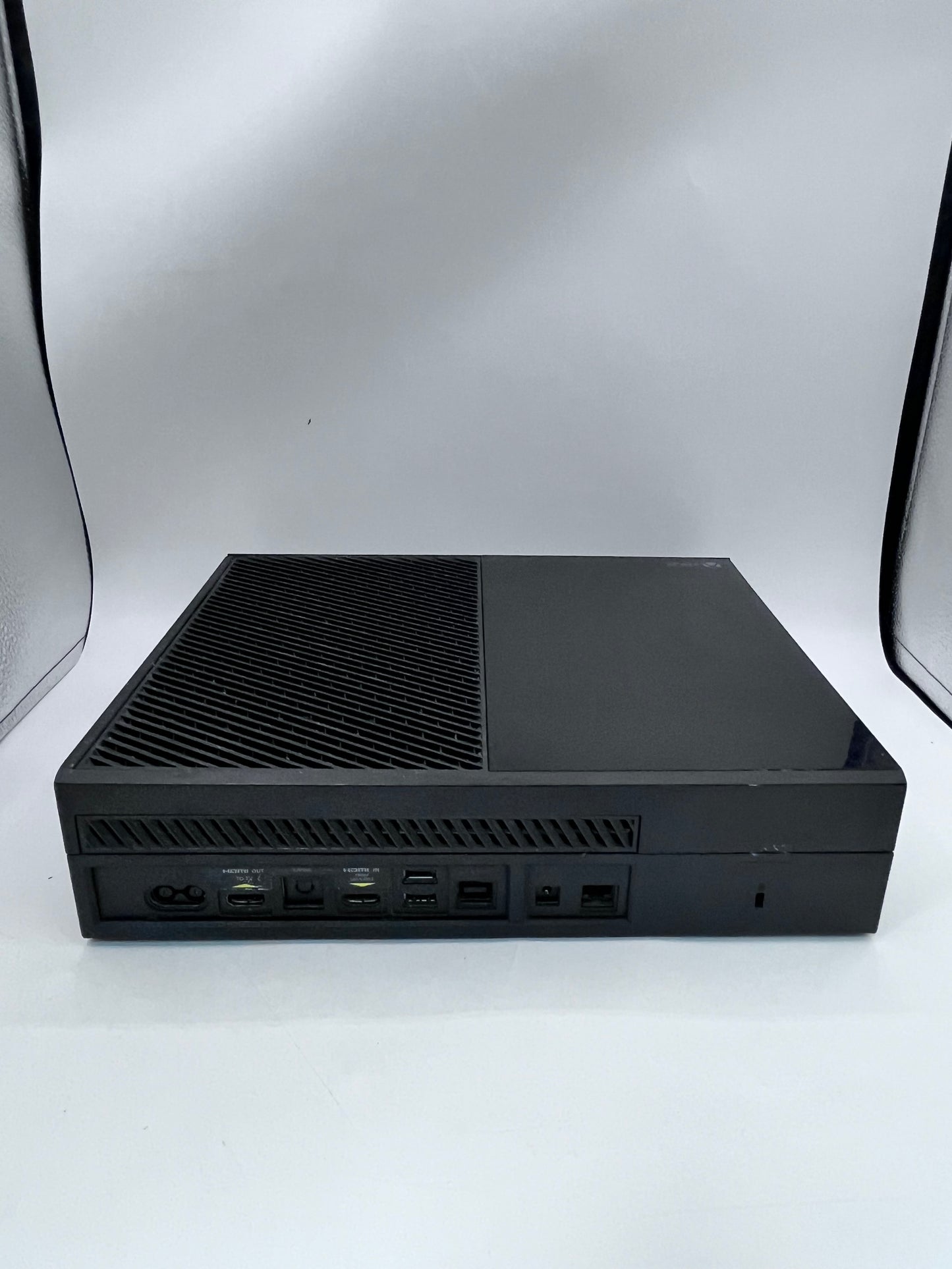 Microsoft Xbox One 2013 1540 500GB Video Game System - Black
