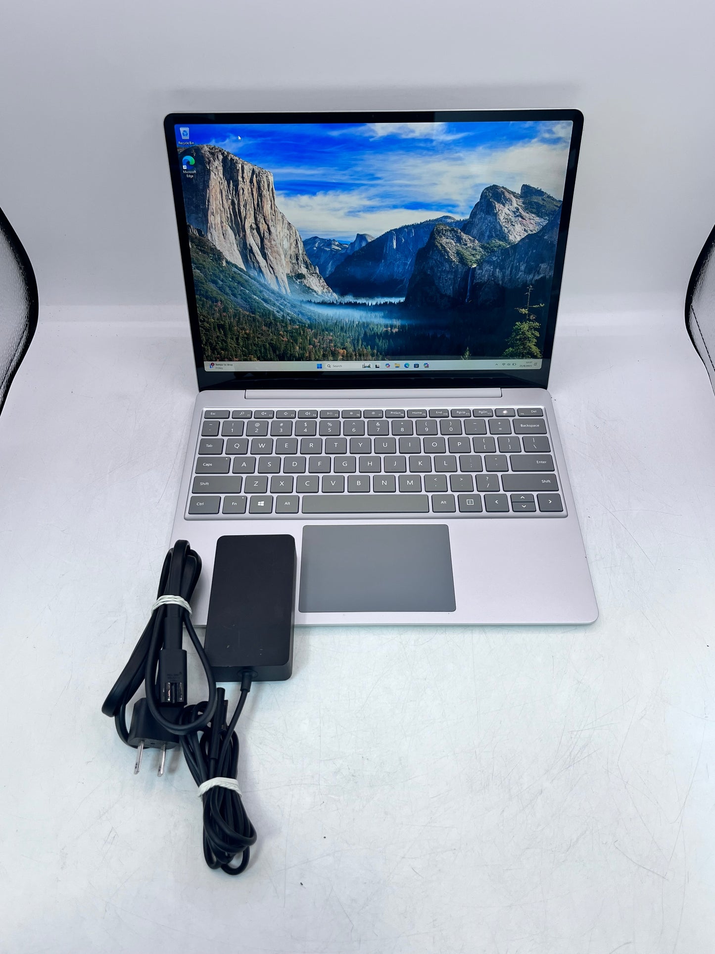 Microsoft Surface 1943 Core i5 128GB 12-inch 2020 - Silver