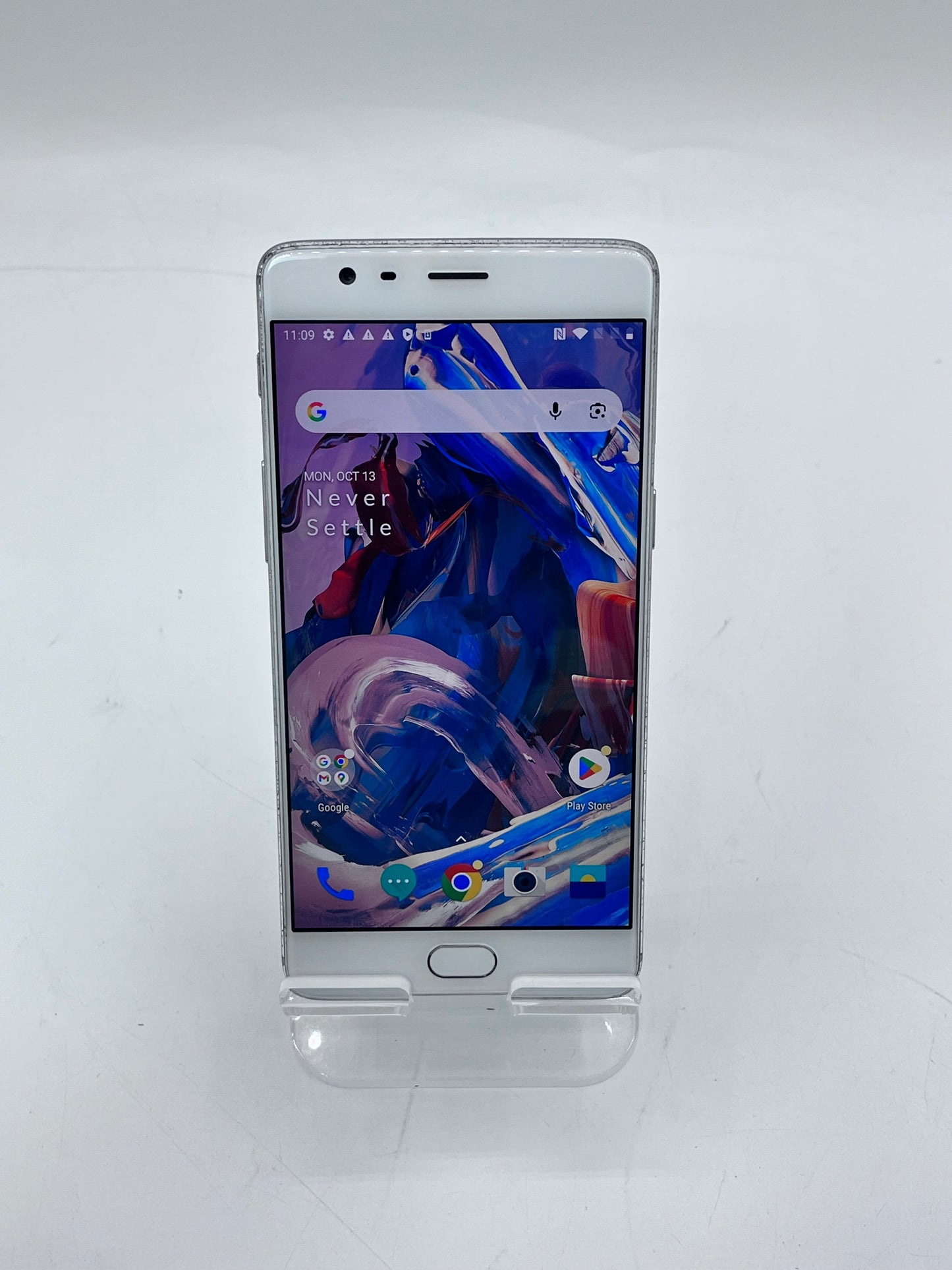 Unlocked OnePlus 3 A3000 5.5-inch 64GB Smartphone White