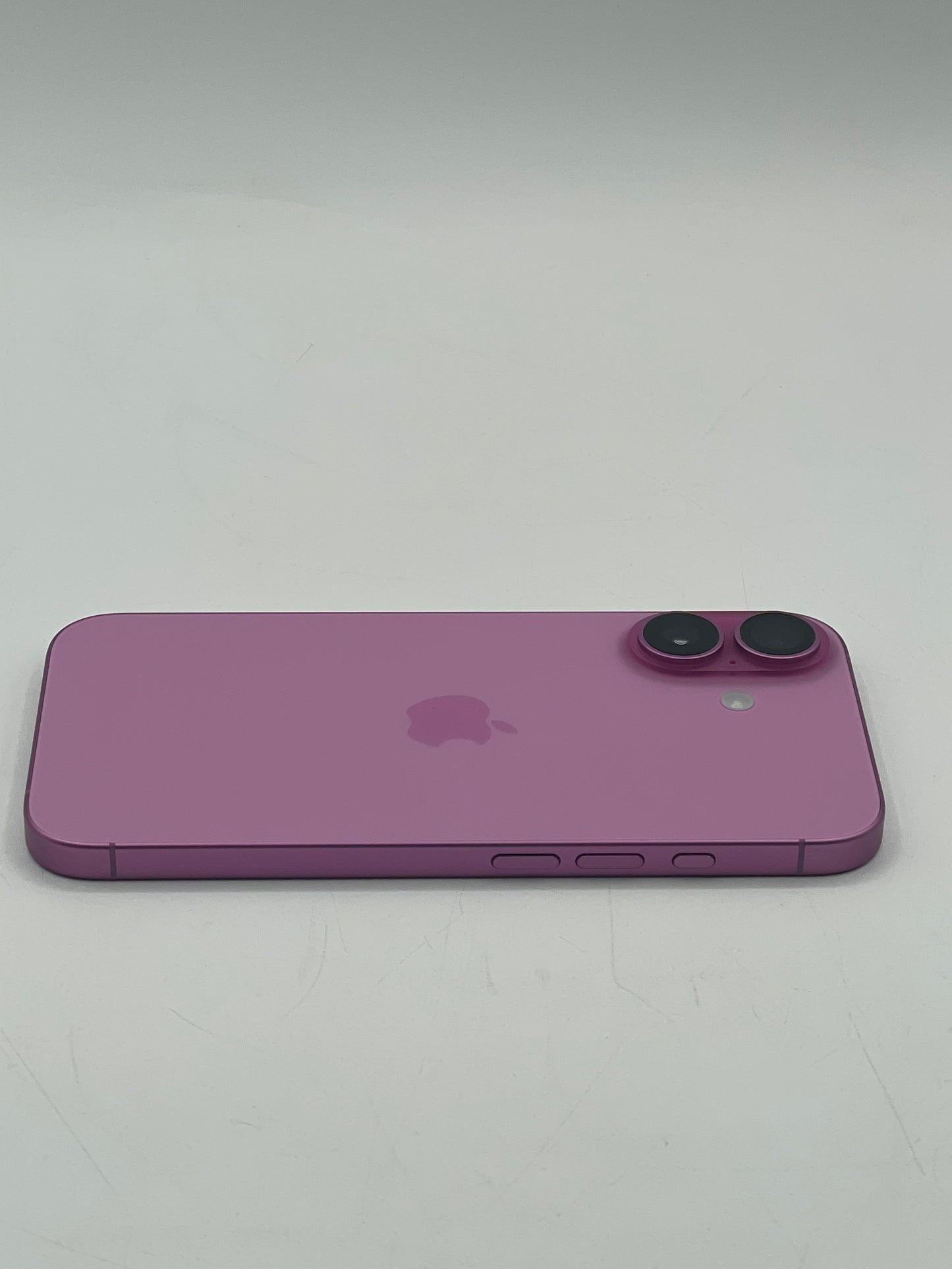 Unlocked Apple iPhone 16 6.1" 128GB Pink A3081 MYAR3LL/A 100% Battery, 14 CC