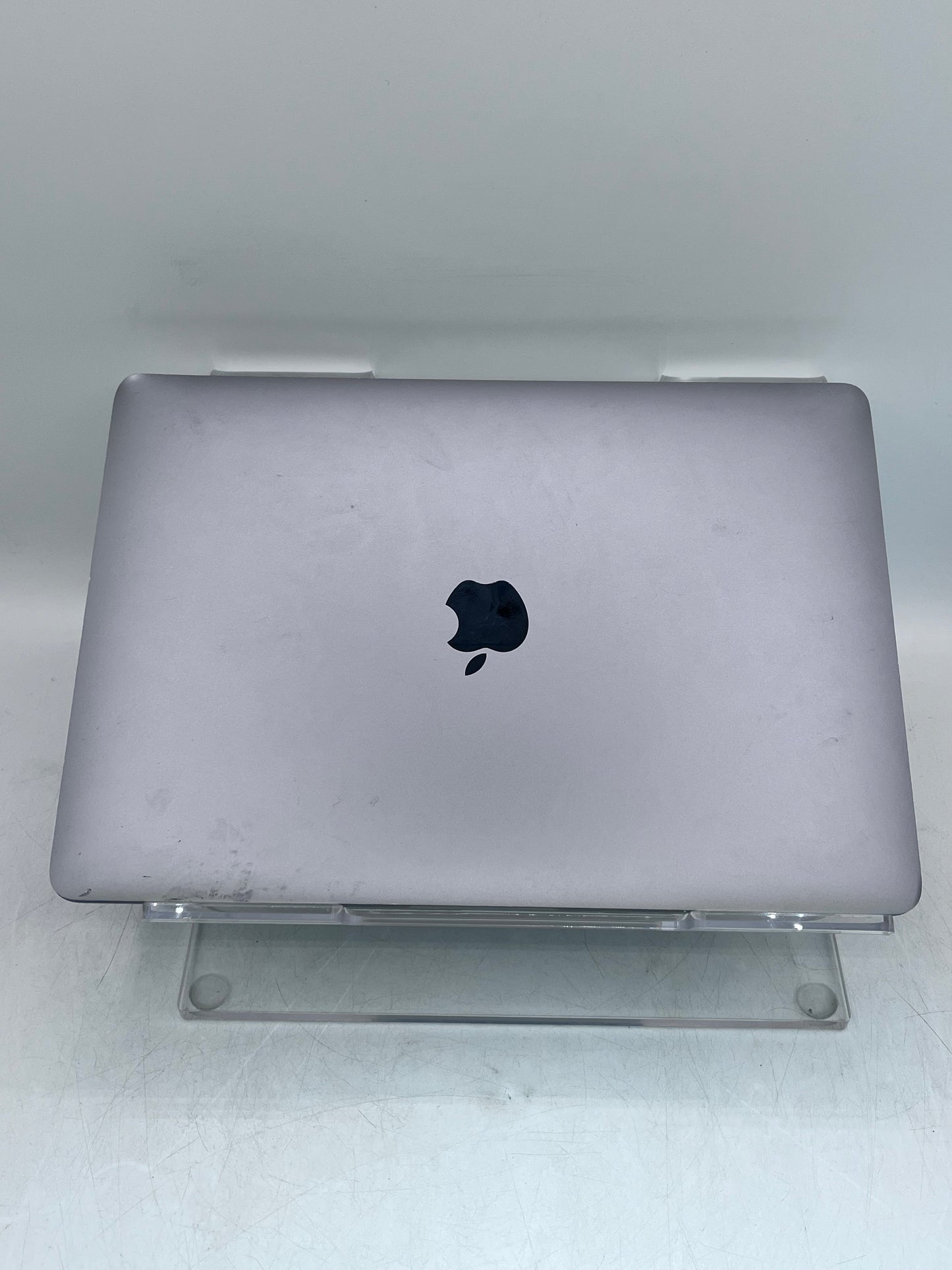 2020 Apple MacBook Air M1 A2337 Silver - 8GB RAM 256GB SSD READ
