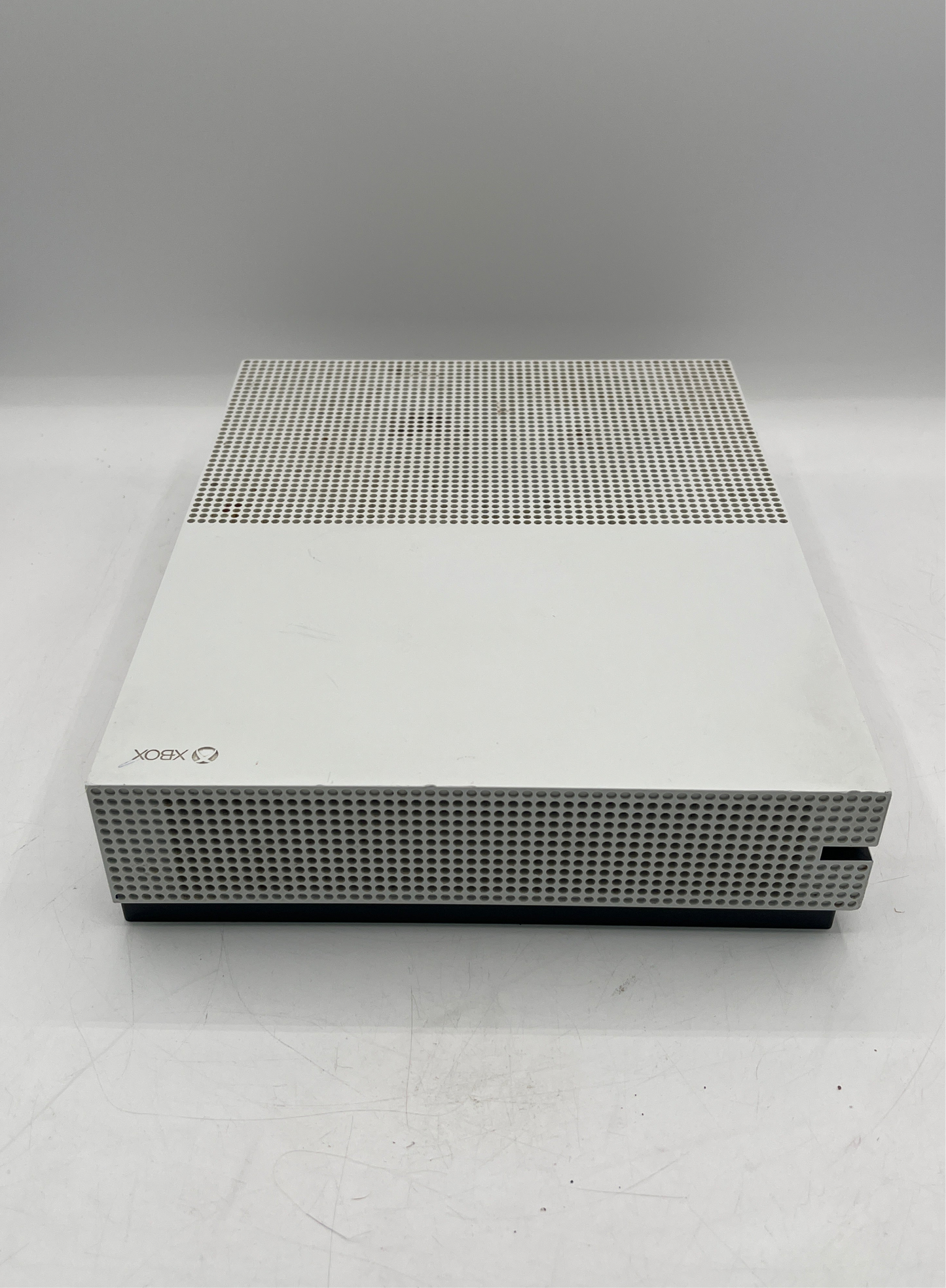 Microsoft Xbox One S (Model 1681) 500GB - Used - White