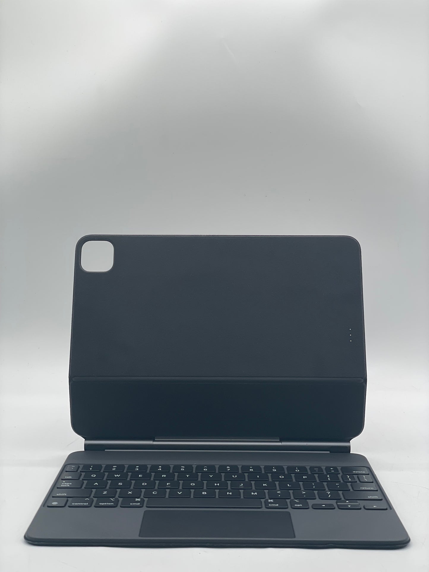 Apple Magic Keyboard iPad Pro 11-inch (1st-4th Gen & Air 5th/4th) A2251