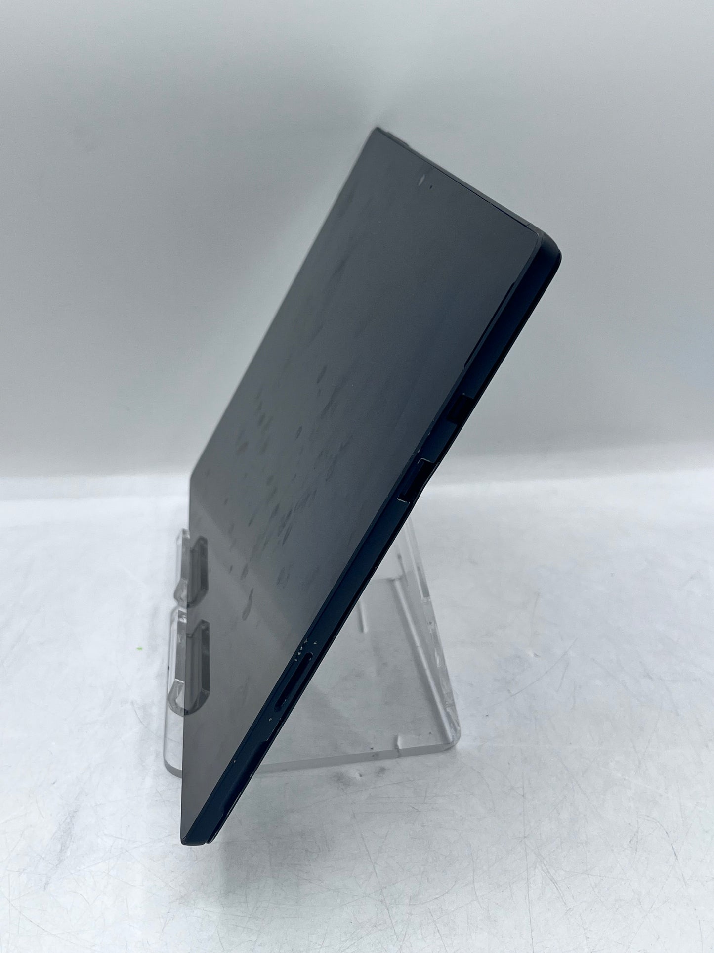 Microsoft Surface Pro 6 12.3" 8GB  256GB  Intel i5 - Black