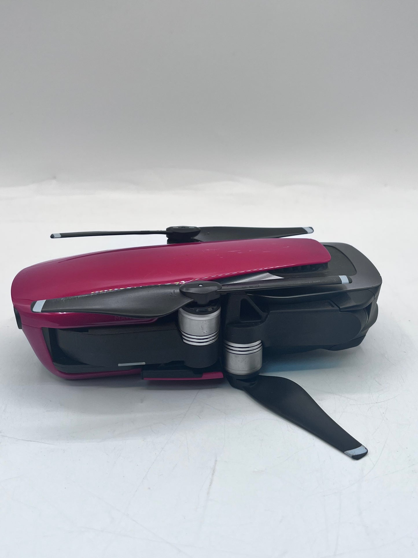 DJI Mavic Air Drone w/ 2 batteries and Remote Tested Free Shipping