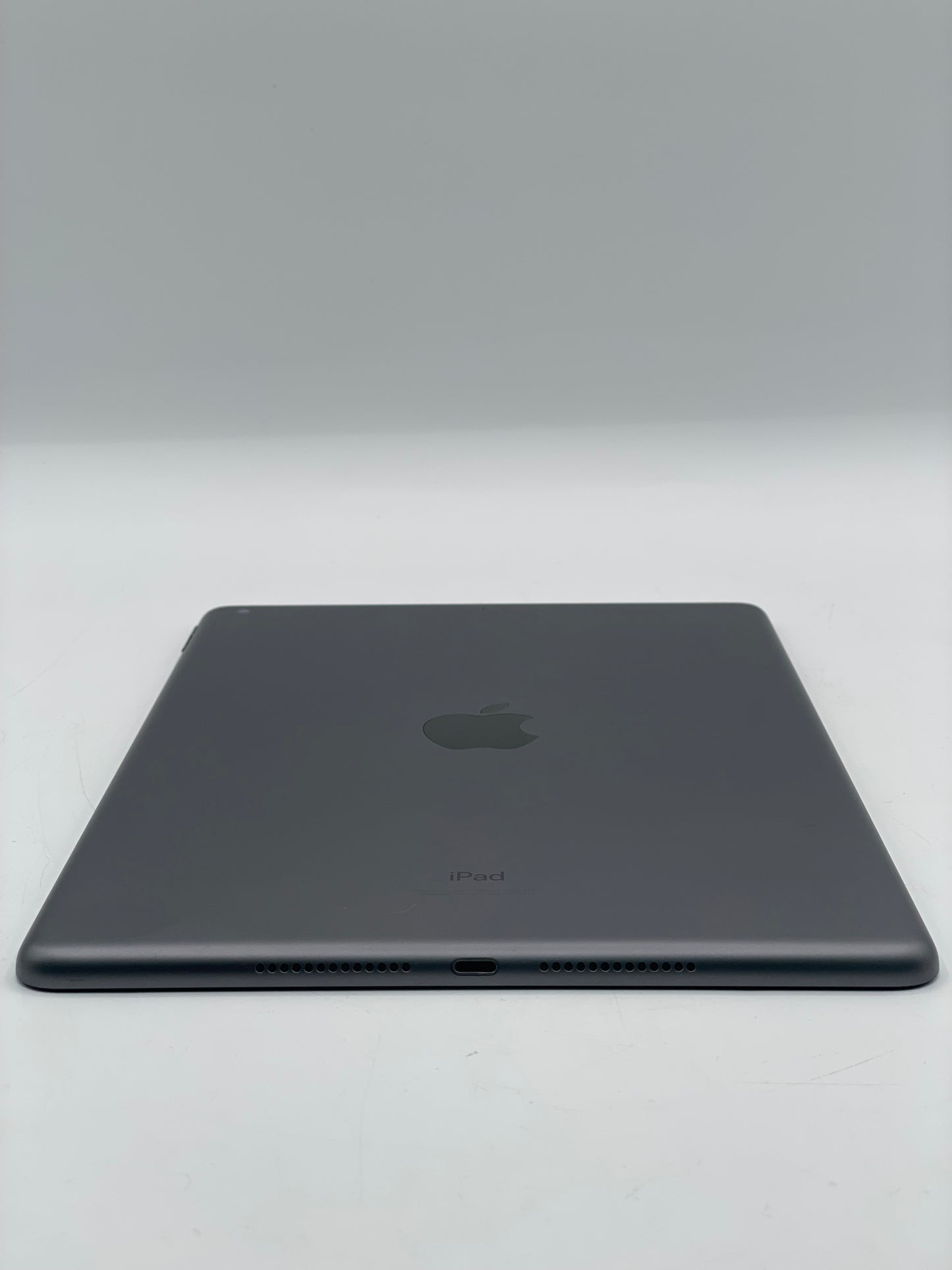 Apple iPad (9th Generation) 64 GB A2602 MK2K3LL/A Wi-Fi 10.2 in Space Gray