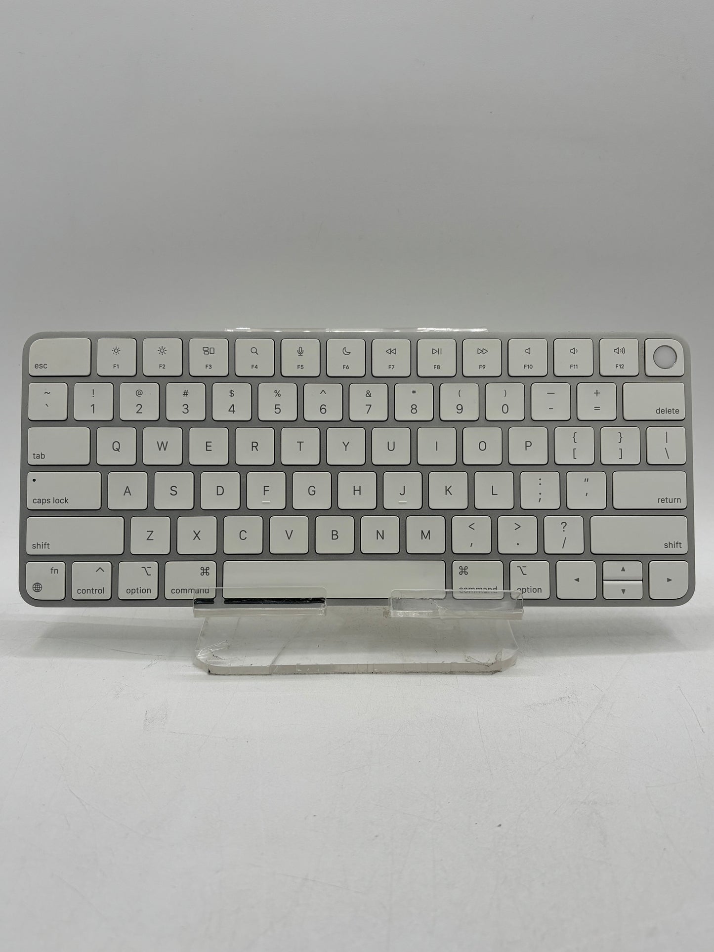 Apple A2449 Blue Magic Keyboard with Touch ID Rechargeable Bluetooth