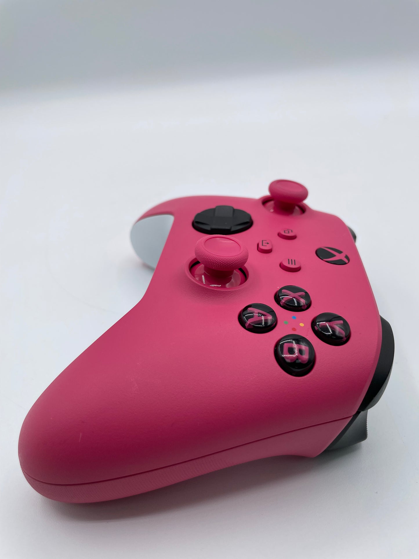 Microsoft QAU-00082 Wireless Controller for Xbox One/Series X - Deep Pink
