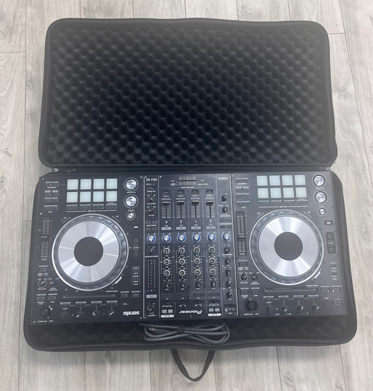 Pioneer DDJ-SZ Professional 4-Ch DJ Controller for Serato Tested w/ Case Free Shipping