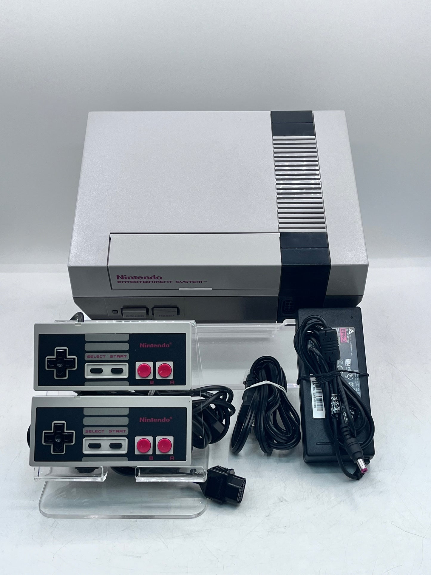 Original Nintendo System NES-001 Console Gray – Used