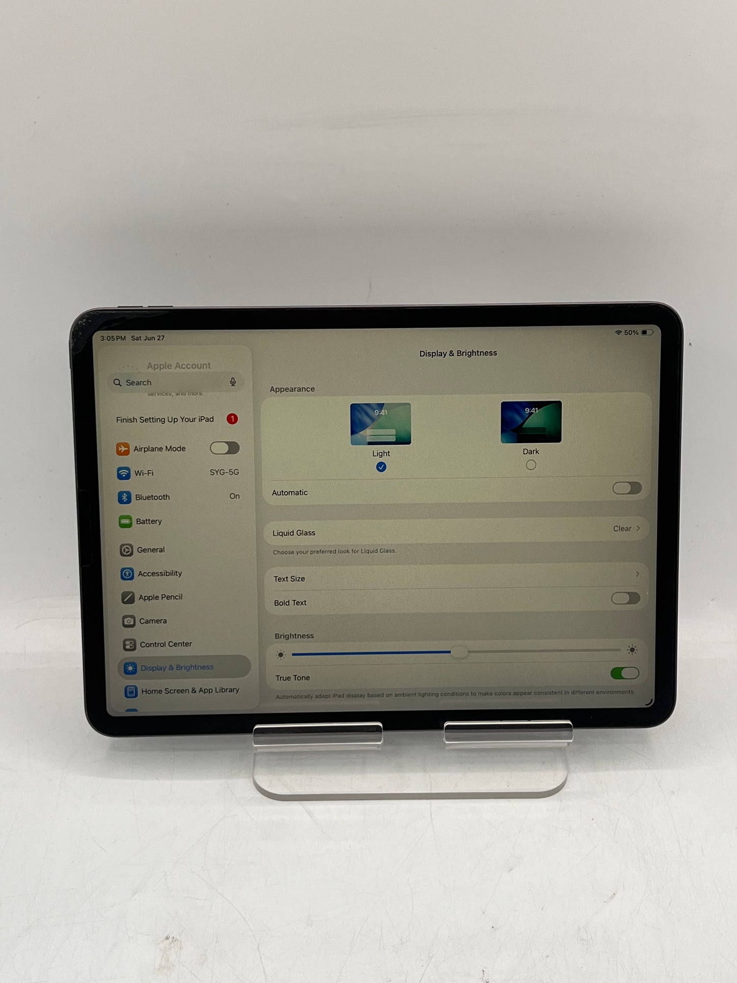WiFi Only Apple iPad Pro 11" 2nd Gen 128GB  Space Gray A2228 MY232LL/A w/Case