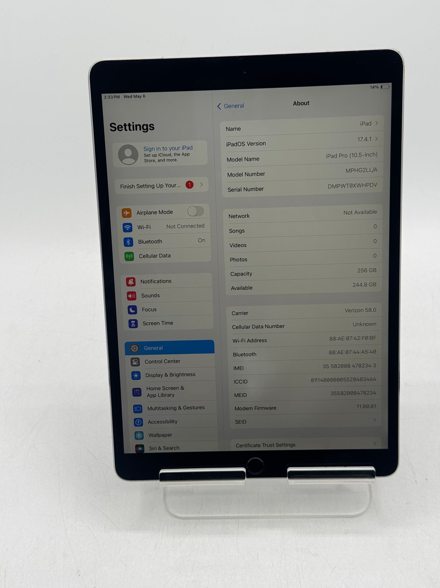 Unlocked Apple iPad Pro 10.5" 256GB A1709 MPHG2LL/A Free Shipping