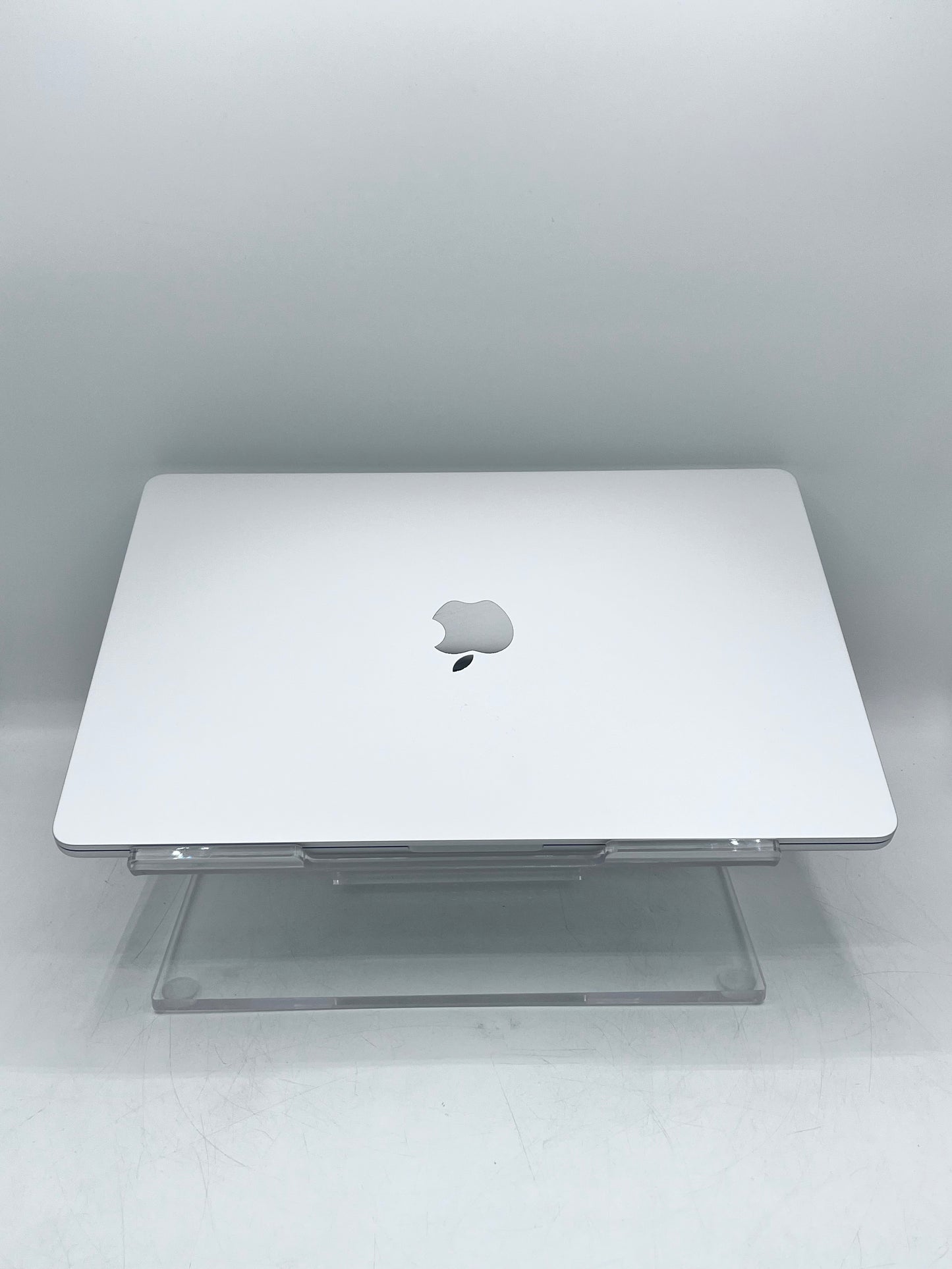 2023 Apple MacBook Air 15" (256GB SSD, M2, 8GB) Laptop - MQKP3LL/A Battery Cycle Count 55