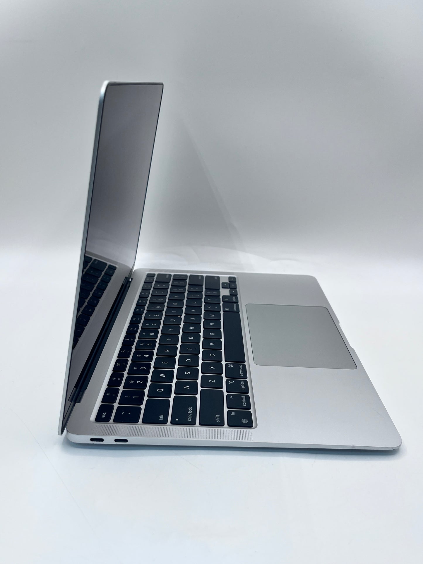 2020Apple MacBook Air 13.3" 8C M1 7C GPU 8GB 256GB A2337 REMOTELY MANAGED